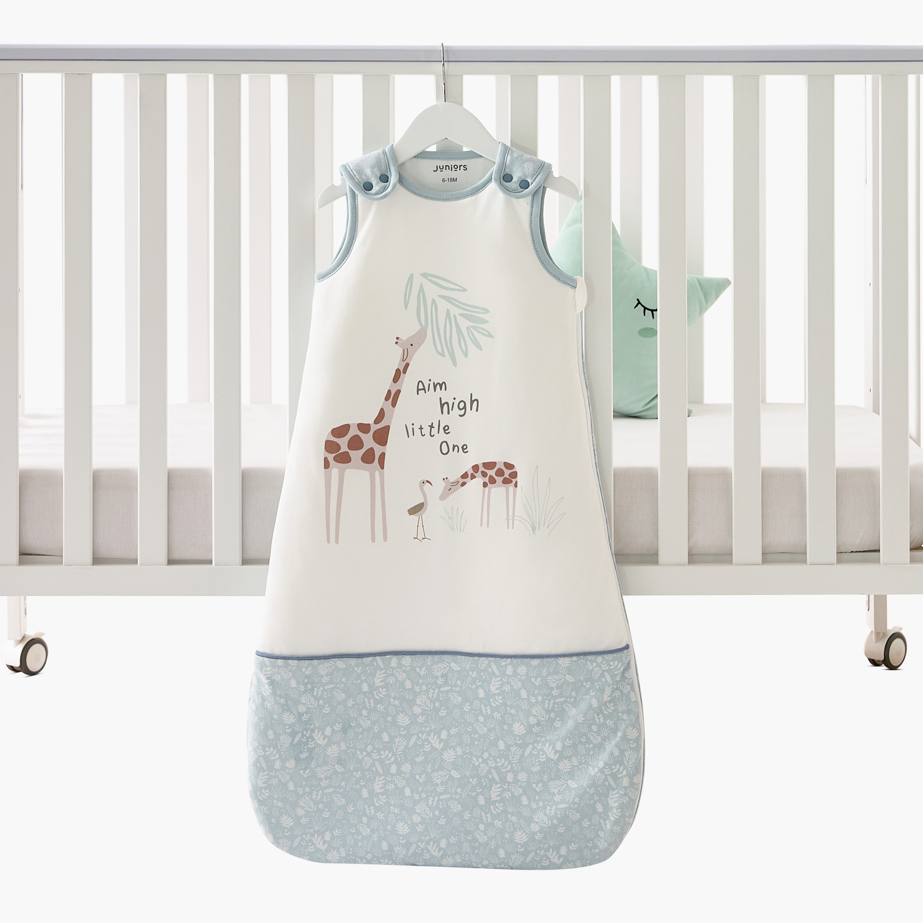 كيس نوم للأطفال الرضّع بزر إغلاق كبس من جونيورز، من 6 إلى 18 شهرًا-baby-nursery-blanketsandswaddles-swaddlesandsleepingbags-image-2