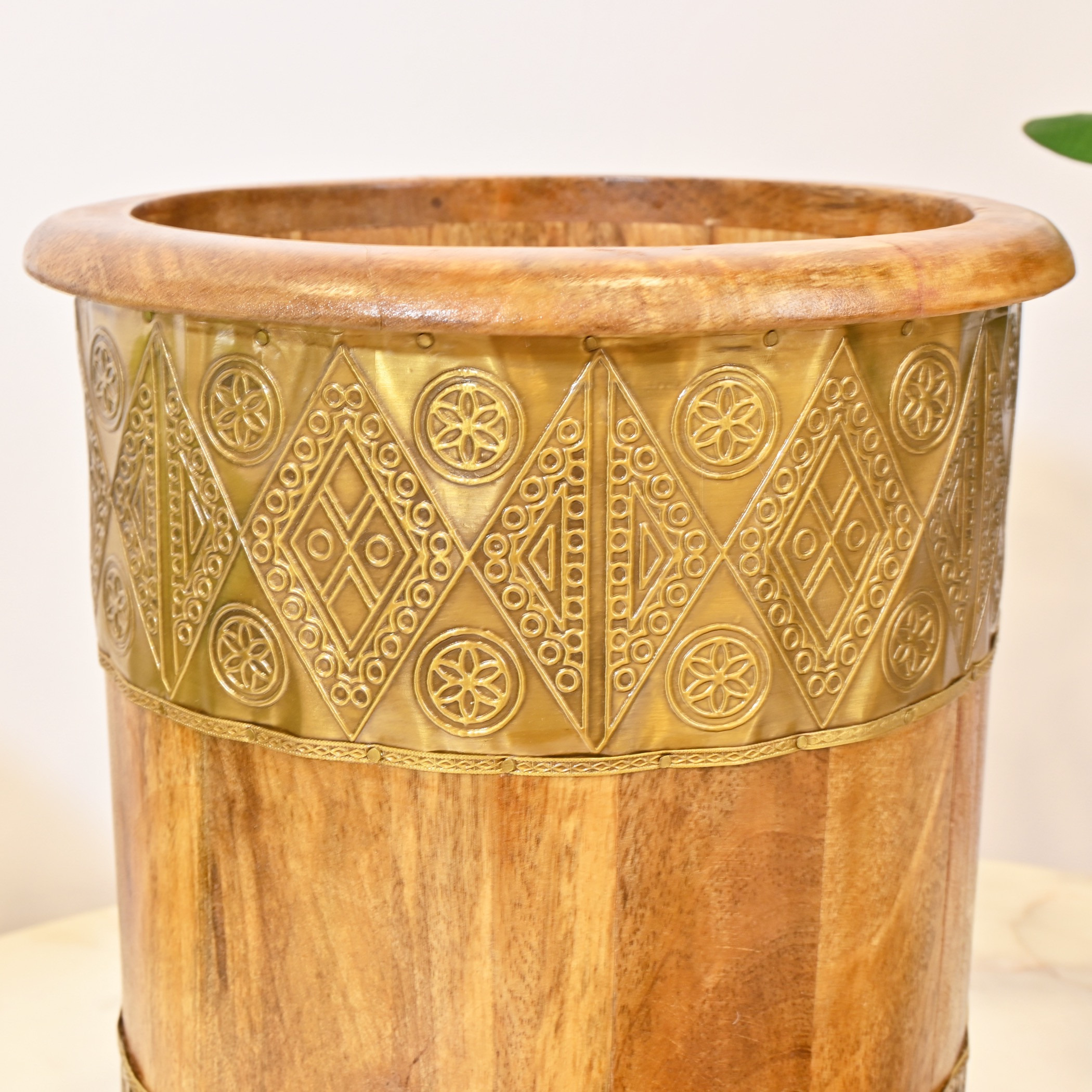 Wood Metal Engraved Bin Tissue Set-household-bathandlaundry-bathaccessories-tissueboxesandcottonjars-image-3