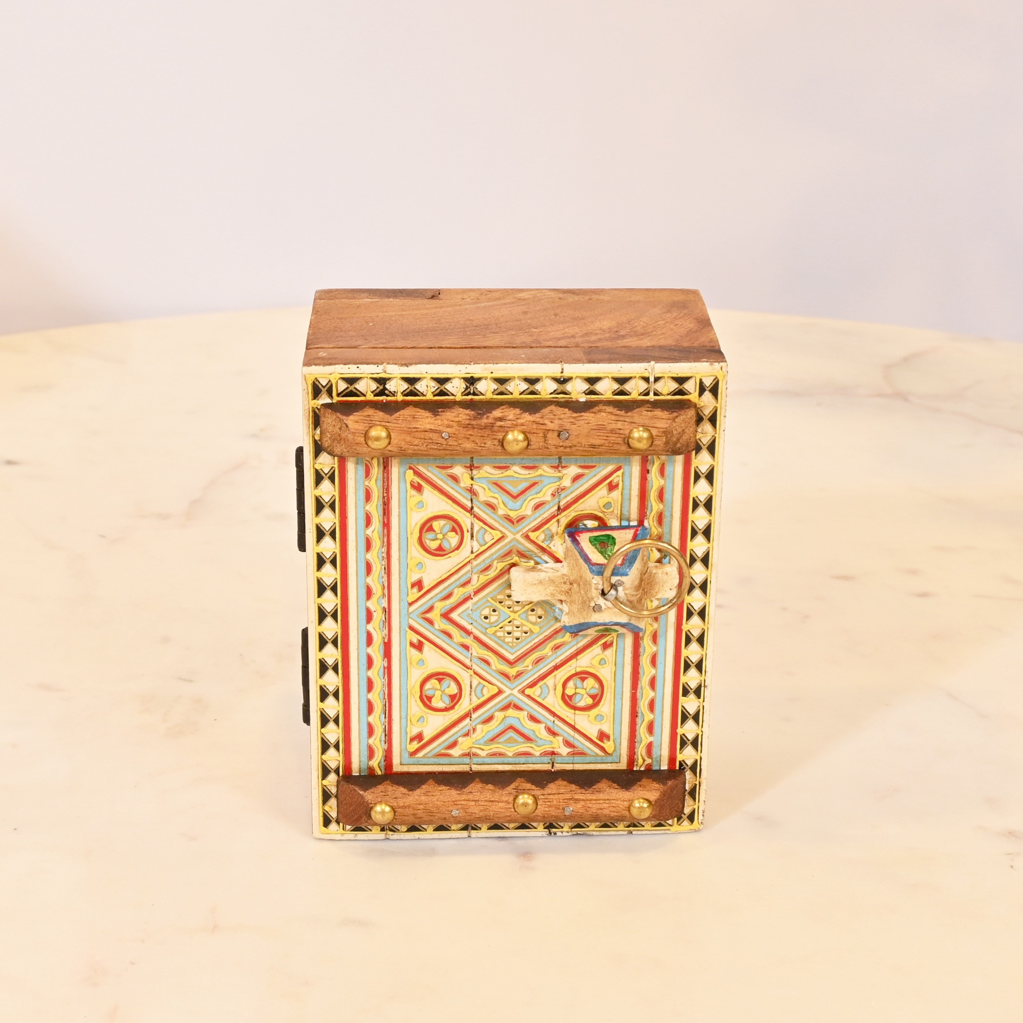 صندوق خشبي مزخرف-household-decor-boxesandtrays-image-1