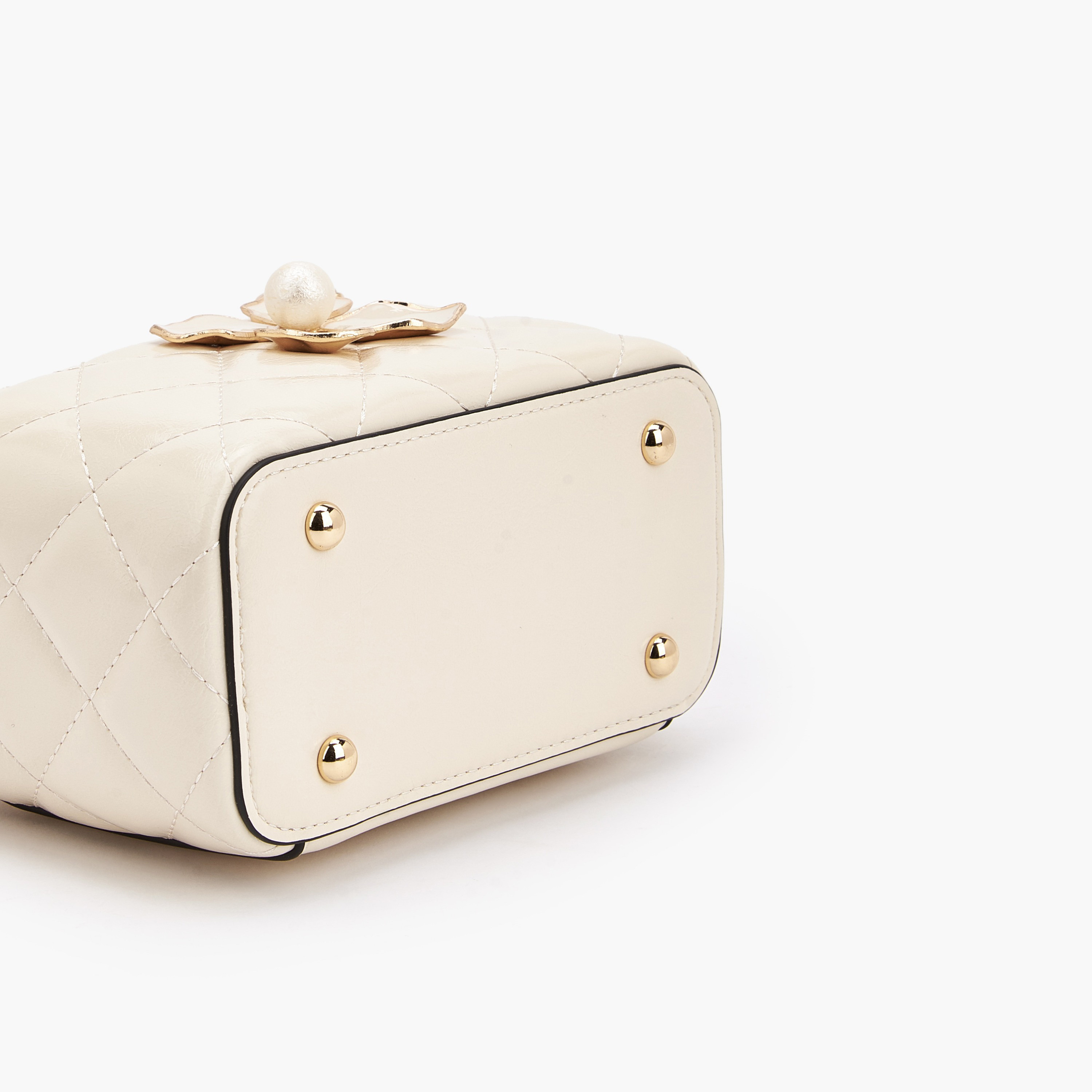 شنطة كروس بودي مبطنة بتزيينات زهرية من إيل-women-bagsandwallets-handbags-image-7
