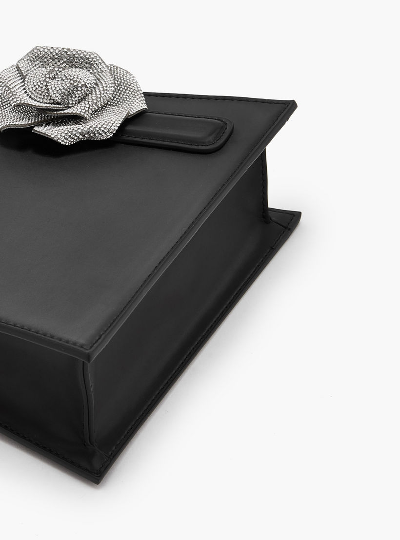 شنطة توتي بتزيينات زهرية وحزام سلسلة من لو كونفورت-women-bagsandwallets-handbags-image-7