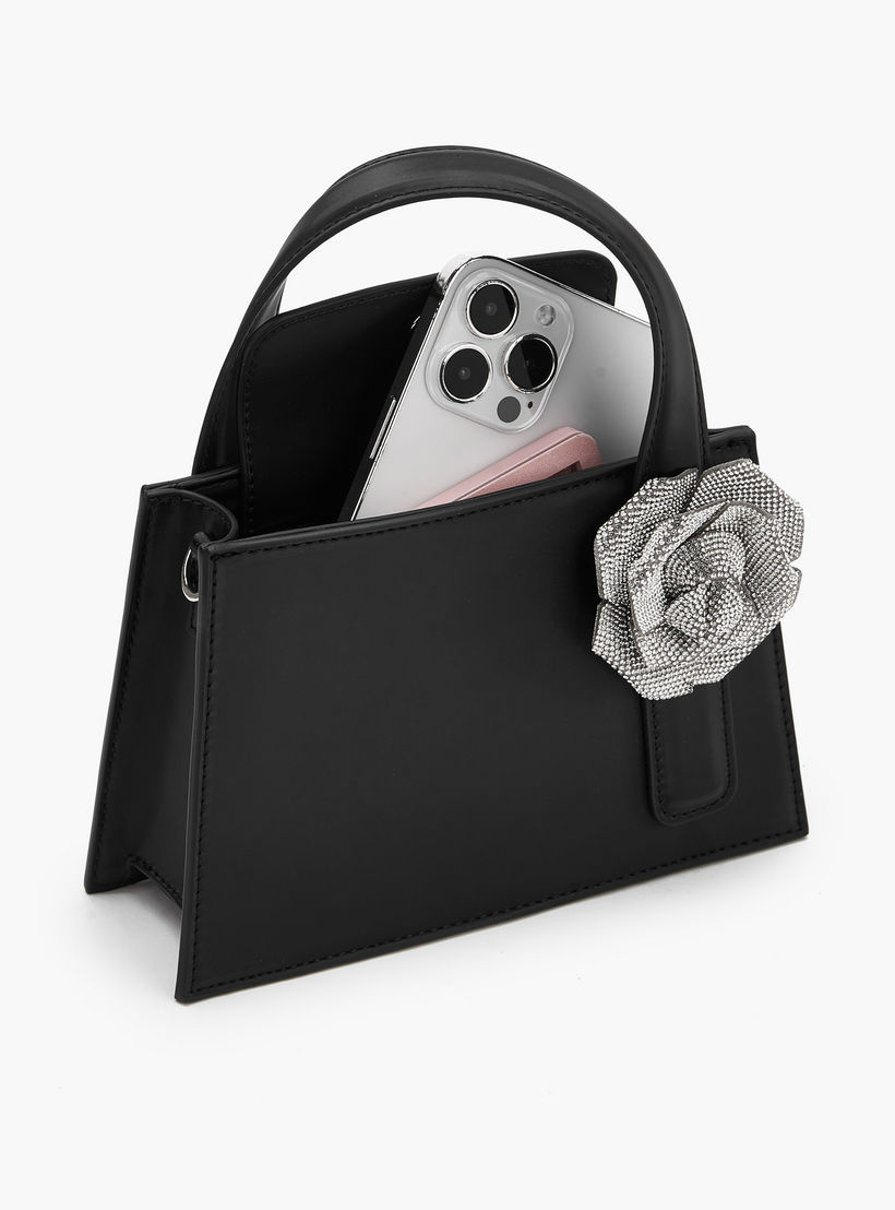 شنطة توتي بتزيينات زهرية وحزام سلسلة من لو كونفورت-women-bagsandwallets-handbags-image-8
