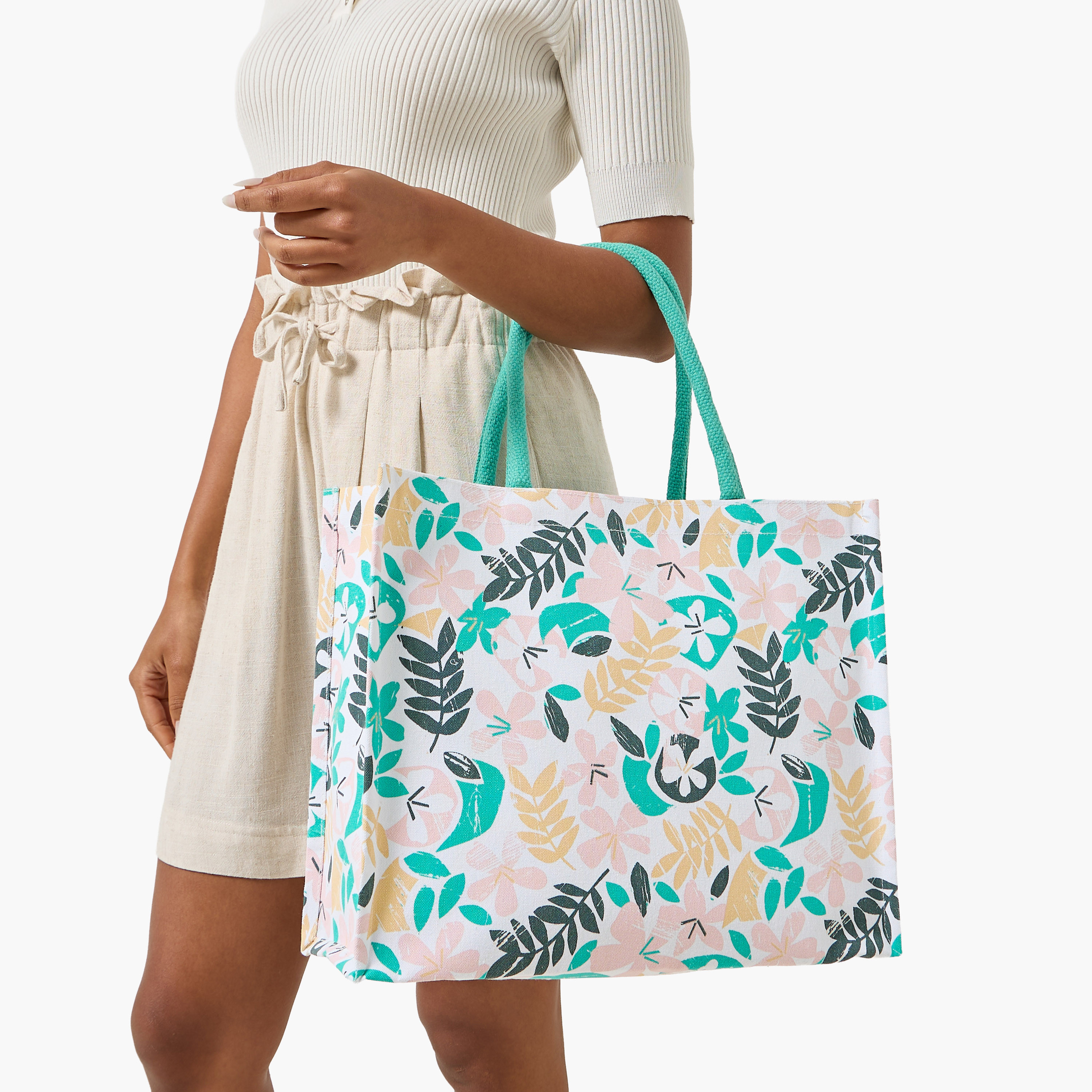 شنطة توت بمقبض مزدوج وطبعات زهرية-women-bagsandwallets-handbags-image-2