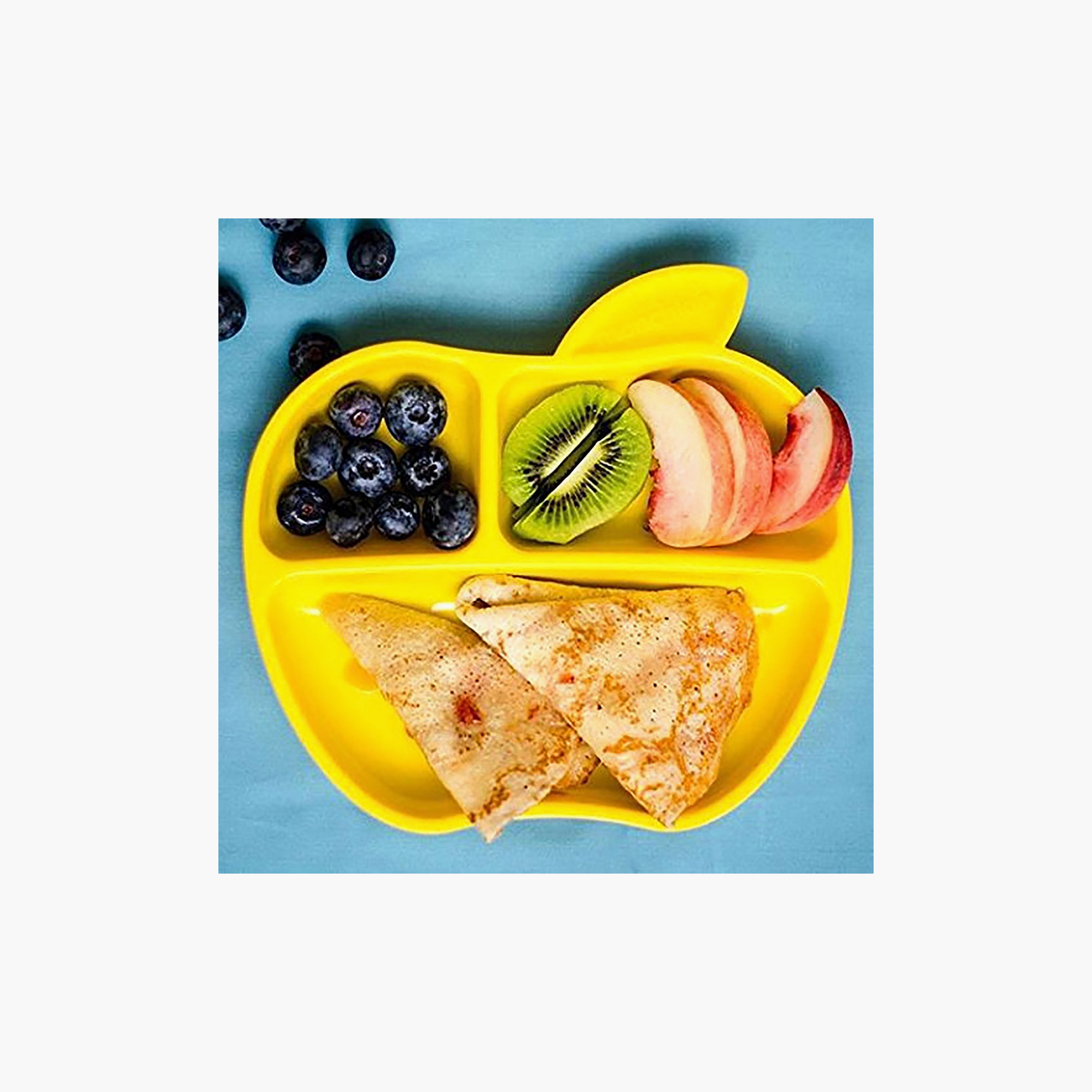 Pack of 3 Munchkin Divided Plate, Apple Shape-baby-feeding-mealtimeessentials-image-2
