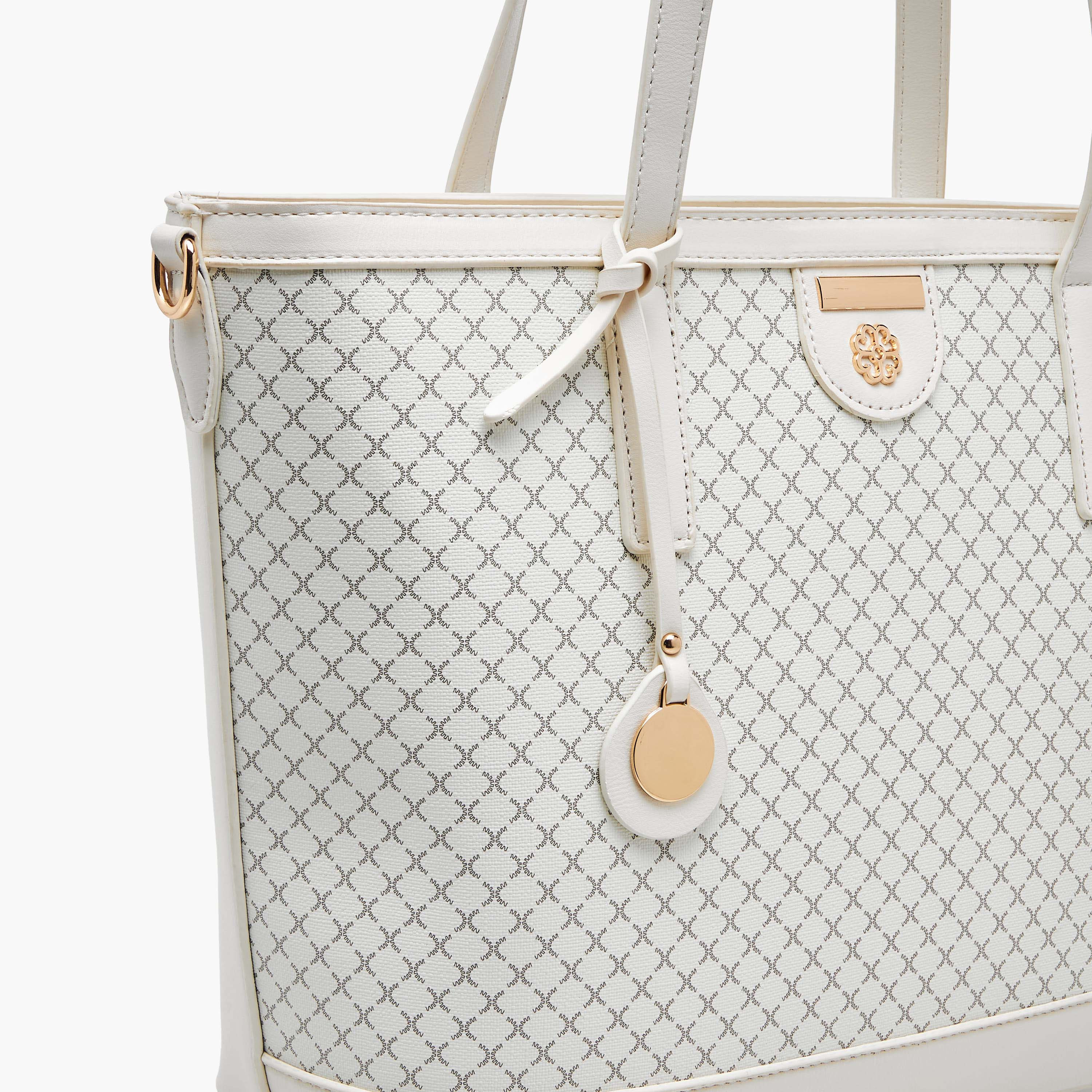 شنطة توت وشنطة كروس بودي ومحفظة بطبعات سام من ساشا-women-bagsandwallets-handbags-image-7