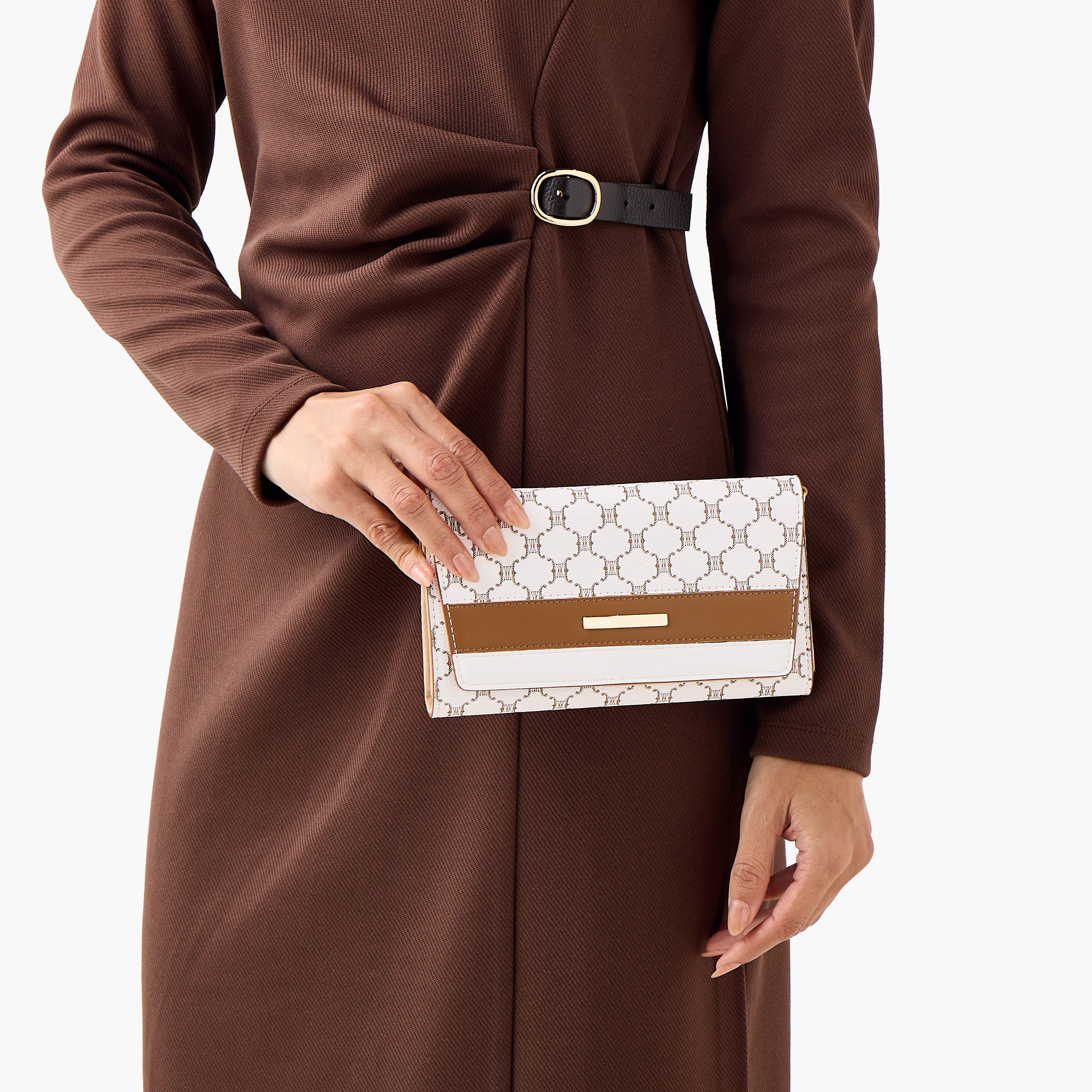Sasha Kodes Monogram Print Crossbody Bag with Chain Strap-women-bagsandwallets-handbags-image-2