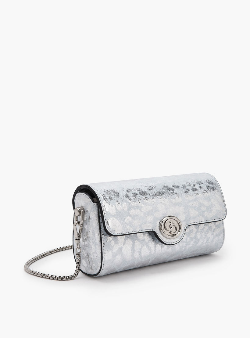 شنطة كروس بودي بطبعات ميتالك وحزام سلسلة من سيليست-women-bagsandwallets-handbags-image-4