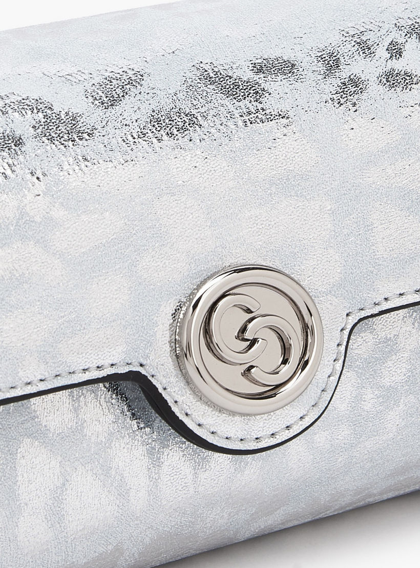 شنطة كروس بودي بطبعات ميتالك وحزام سلسلة من سيليست-women-bagsandwallets-handbags-image-5