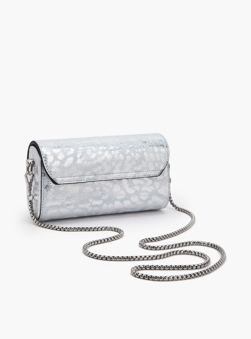 شنطة كروس بودي بطبعات ميتالك وحزام سلسلة من سيليست-women-bagsandwallets-handbags-image-6