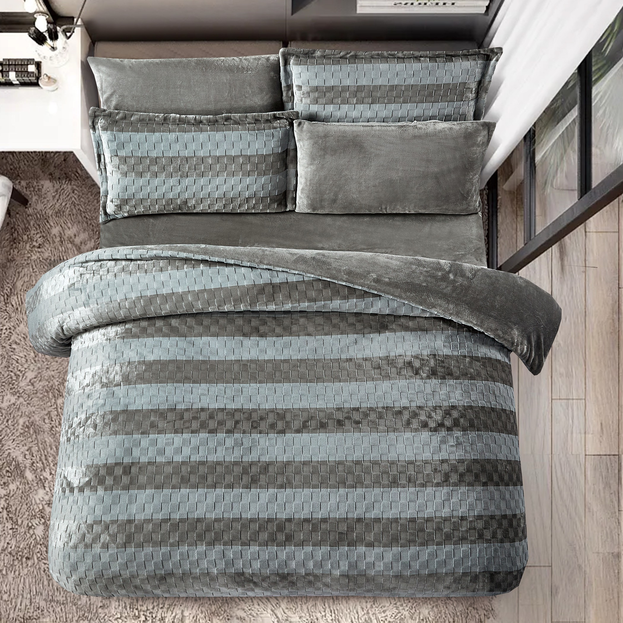 طقم لحاف مخملي منقوش كينج-household-bedding-comfortersandbedspreads-comforters-image-2