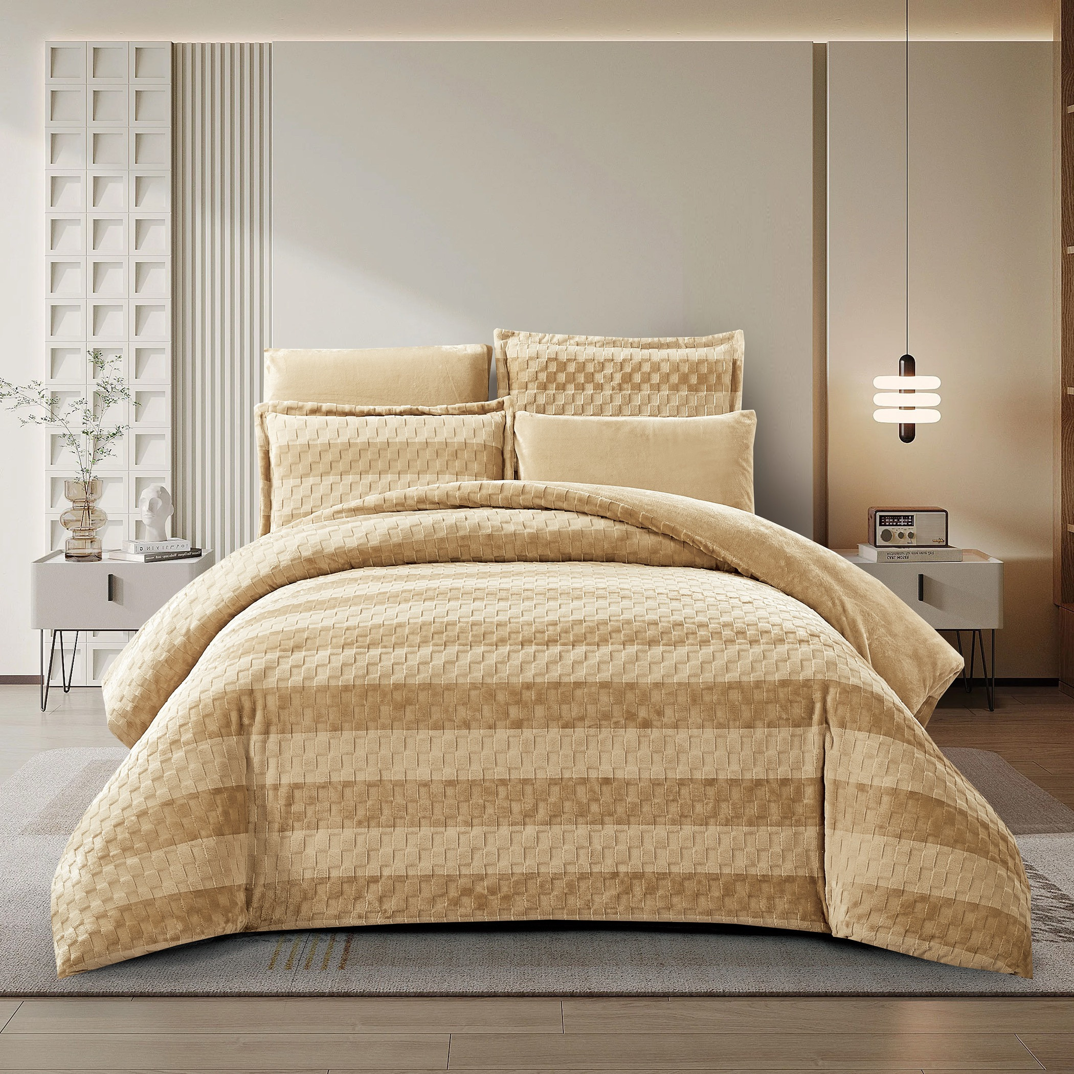 طقم لحاف مخملي منقوش، بيج، كينج-household-bedding-comfortersandbedspreads-comforters-image-1