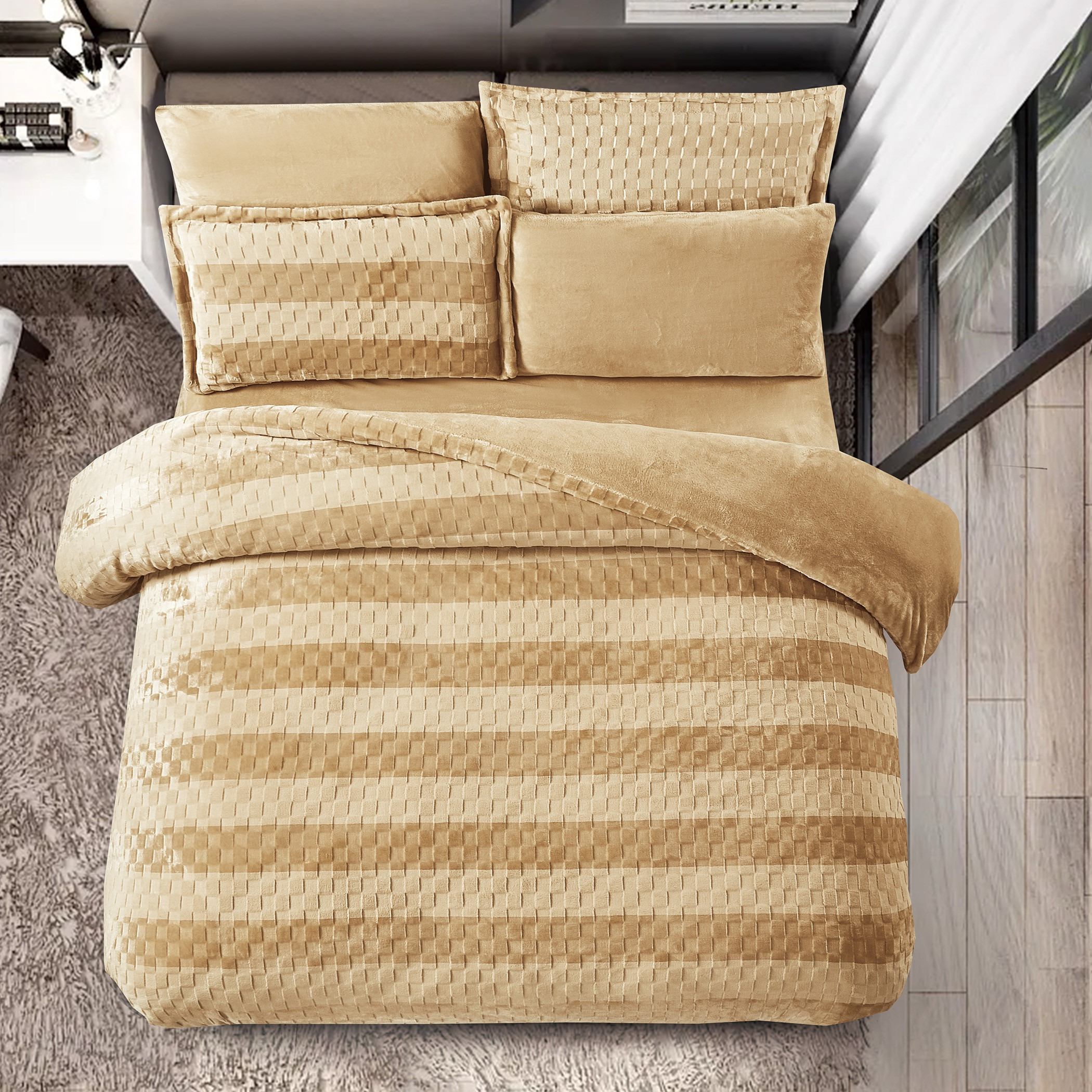 طقم لحاف مخملي منقوش، بيج، كينج-household-bedding-comfortersandbedspreads-comforters-image-2