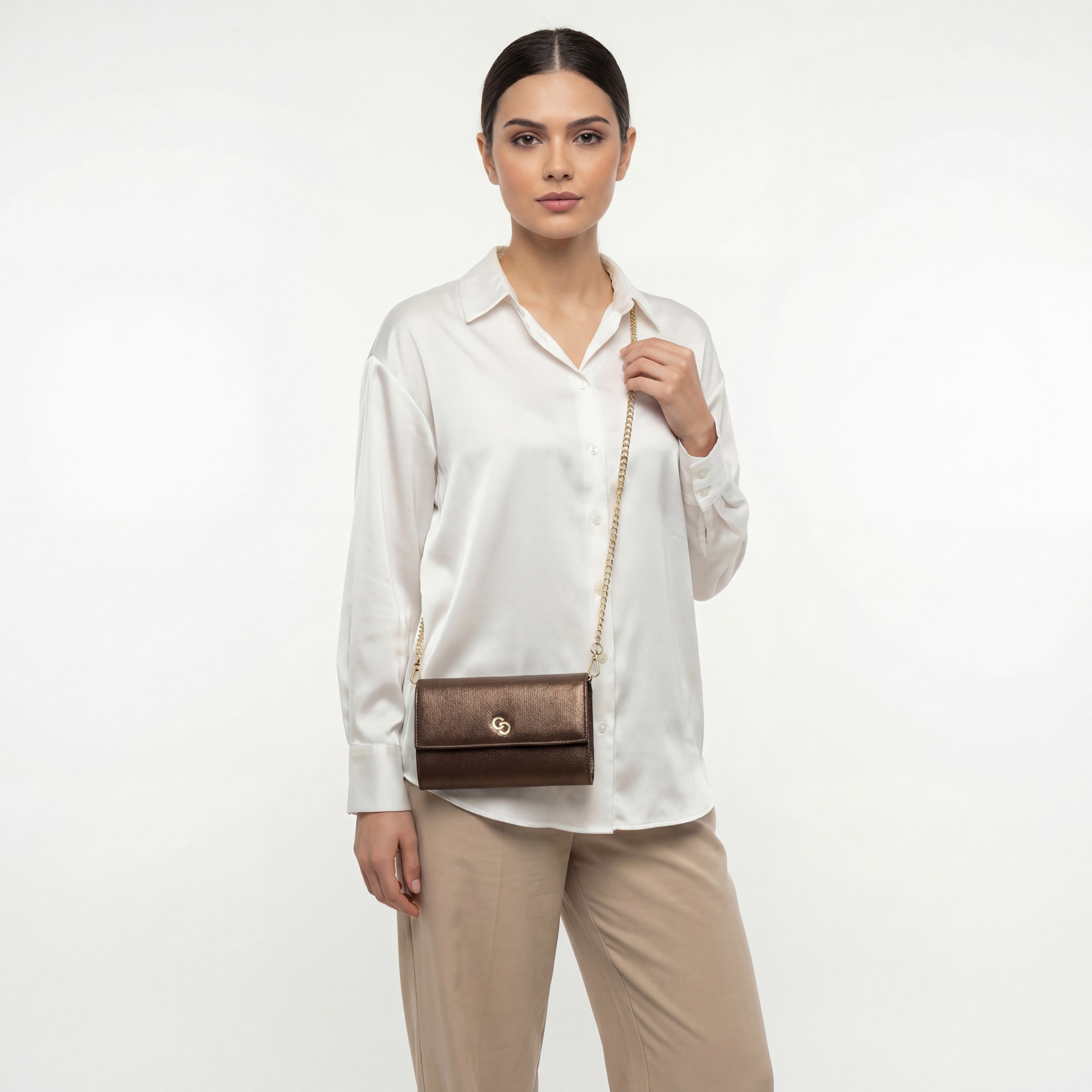 شنطة كلاتش معدني مع حزام سلسلة من سيليست-women-bagsandwallets-handbags-image-2