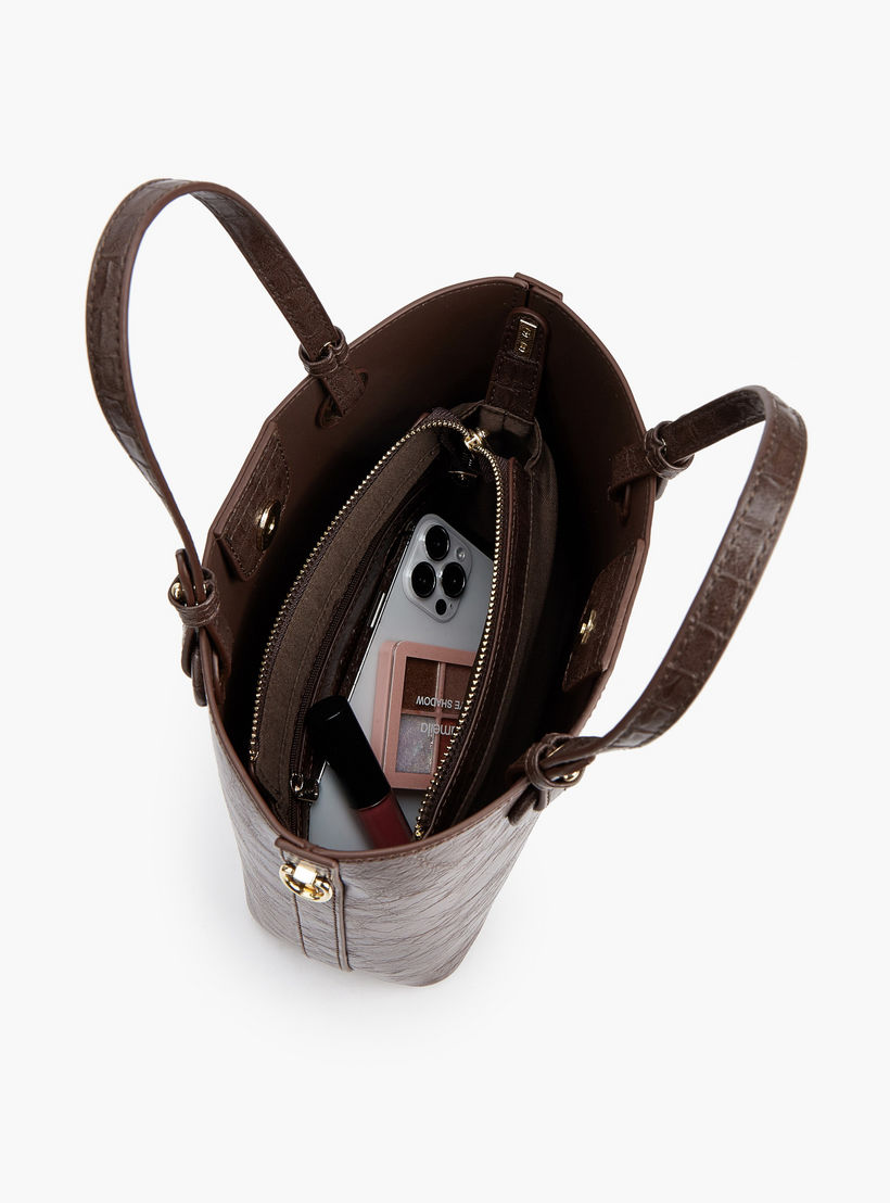 شنطة توتي بارزة الملمس مع حزام قابل للتعديل من لو كونفورت-women-bagsandwallets-handbags-image-8