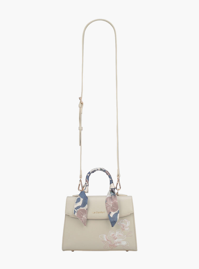 شنطة ساتشيل بزينة وشاح وطية إغلاق من لو كونفورت-women-bagsandwallets-handbags-image-2
