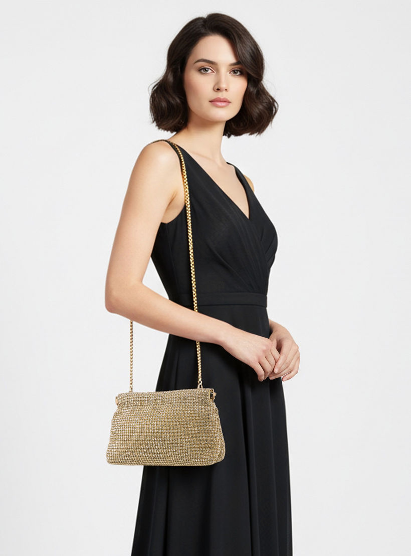 شنطة كلاتش مزينة بسلسلة معدنية من سيليست-women-bagsandwallets-handbags-image-2