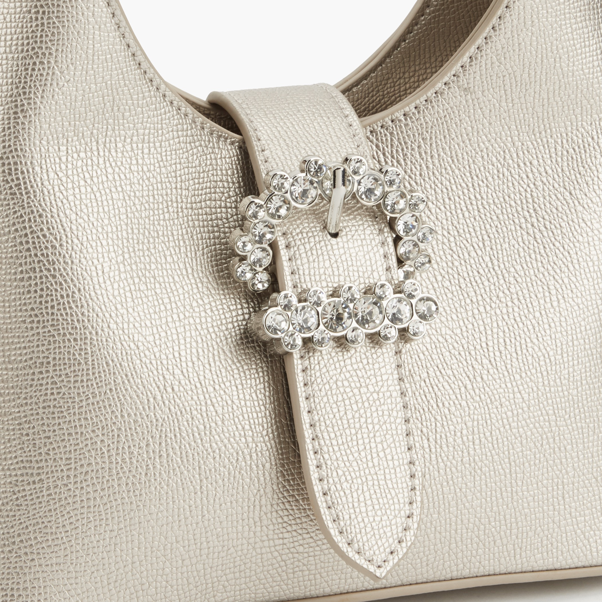 شنطة ساتشيل مطرزة بمقبض من ميسي-women-bagsandwallets-handbags-image-4