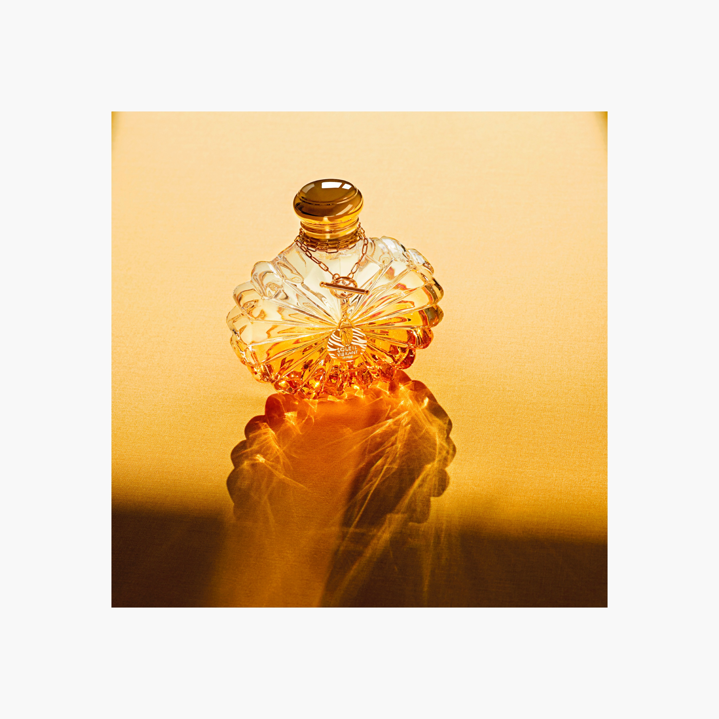 عطر ماء بارفان زجاجي منحوت-beautyandpersonalcare-fragrance-women-image-2