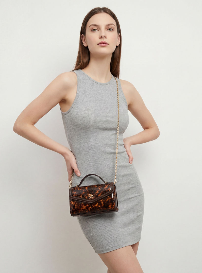 شنطة كروس بودي بطبعات وحزام سلسلة من سيليست-women-bagsandwallets-handbags-image-2