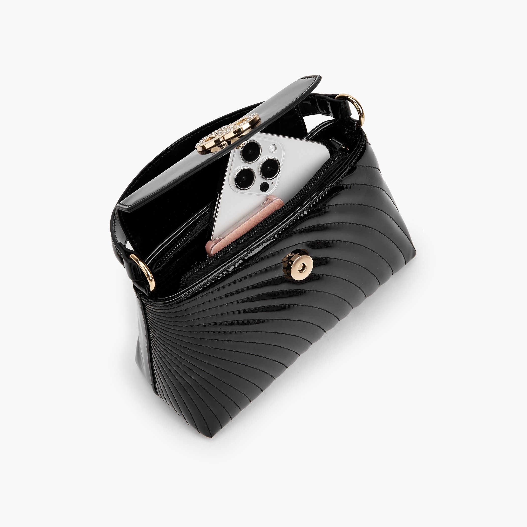 شنطة كروس بودي مبطنة بحزام سلسلة من سيليست-women-bagsandwallets-handbags-image-8
