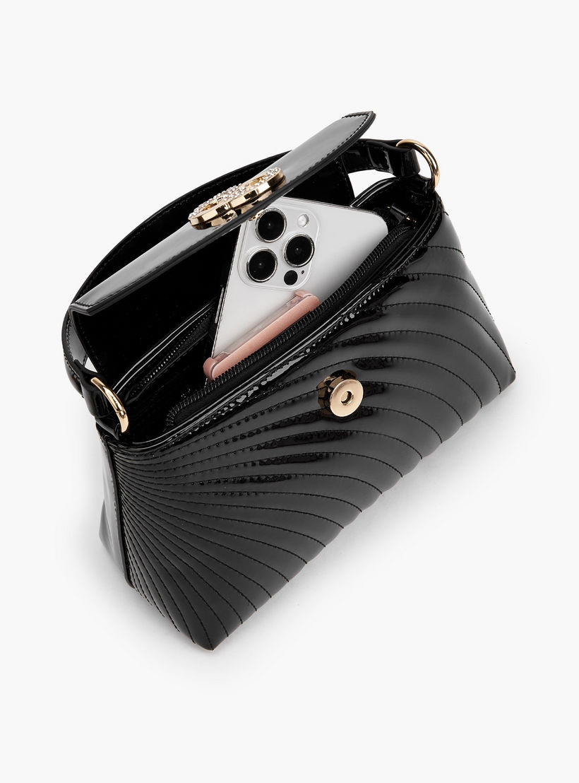 شنطة كروس بودي مبطنة بحزام سلسلة من سيليست-women-bagsandwallets-handbags-image-8
