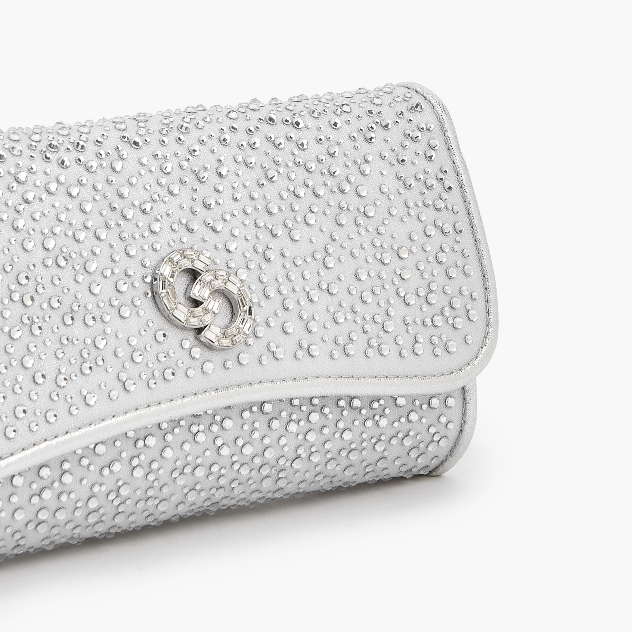 شنطة كروسبودي مزينة بحزام سلسلة قابل للفصل من سيليست-women-bagsandwallets-handbags-image-5