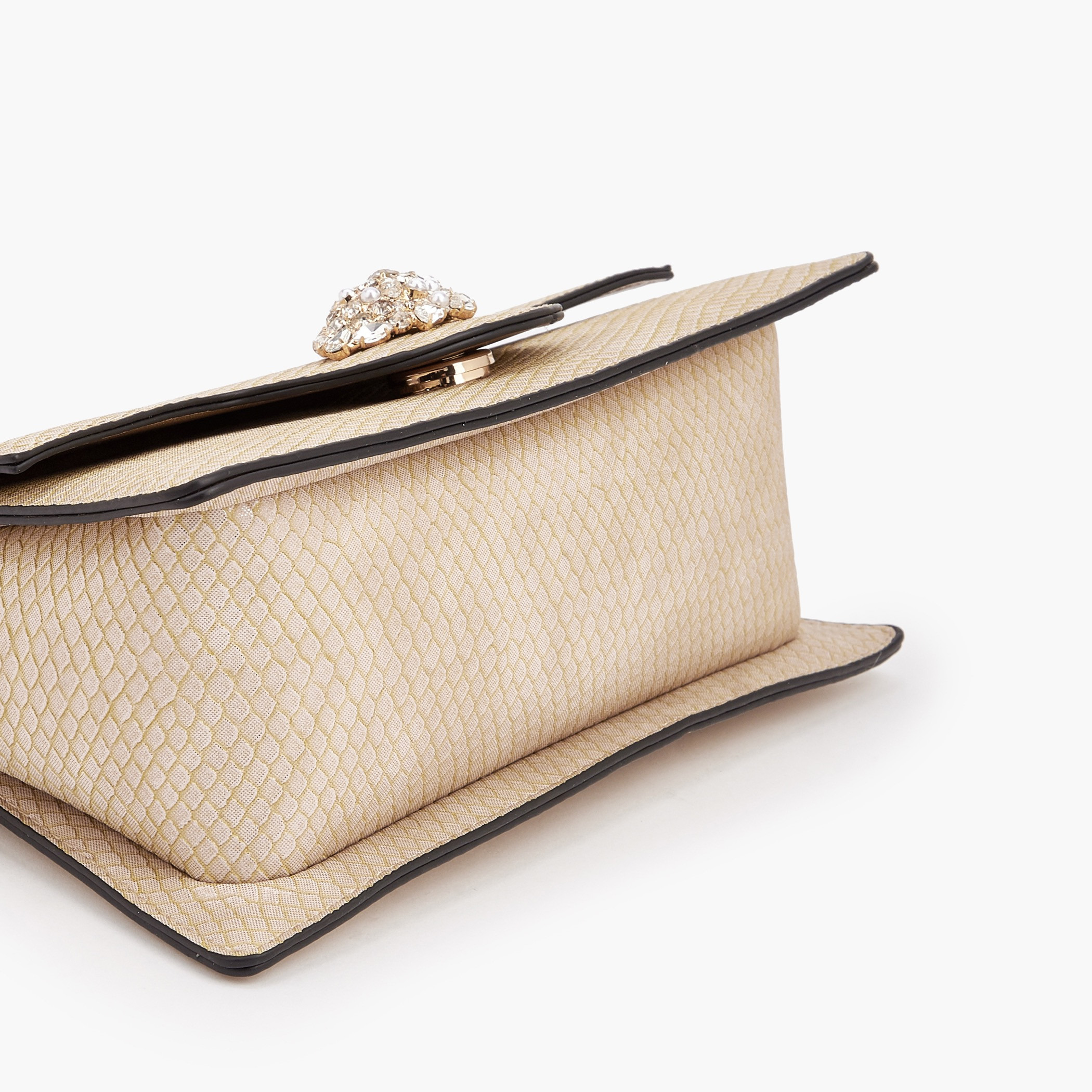 شنطة ساتشيل مزينة بحجر وبحزام سلسلة من سيليست-women-bagsandwallets-handbags-image-6