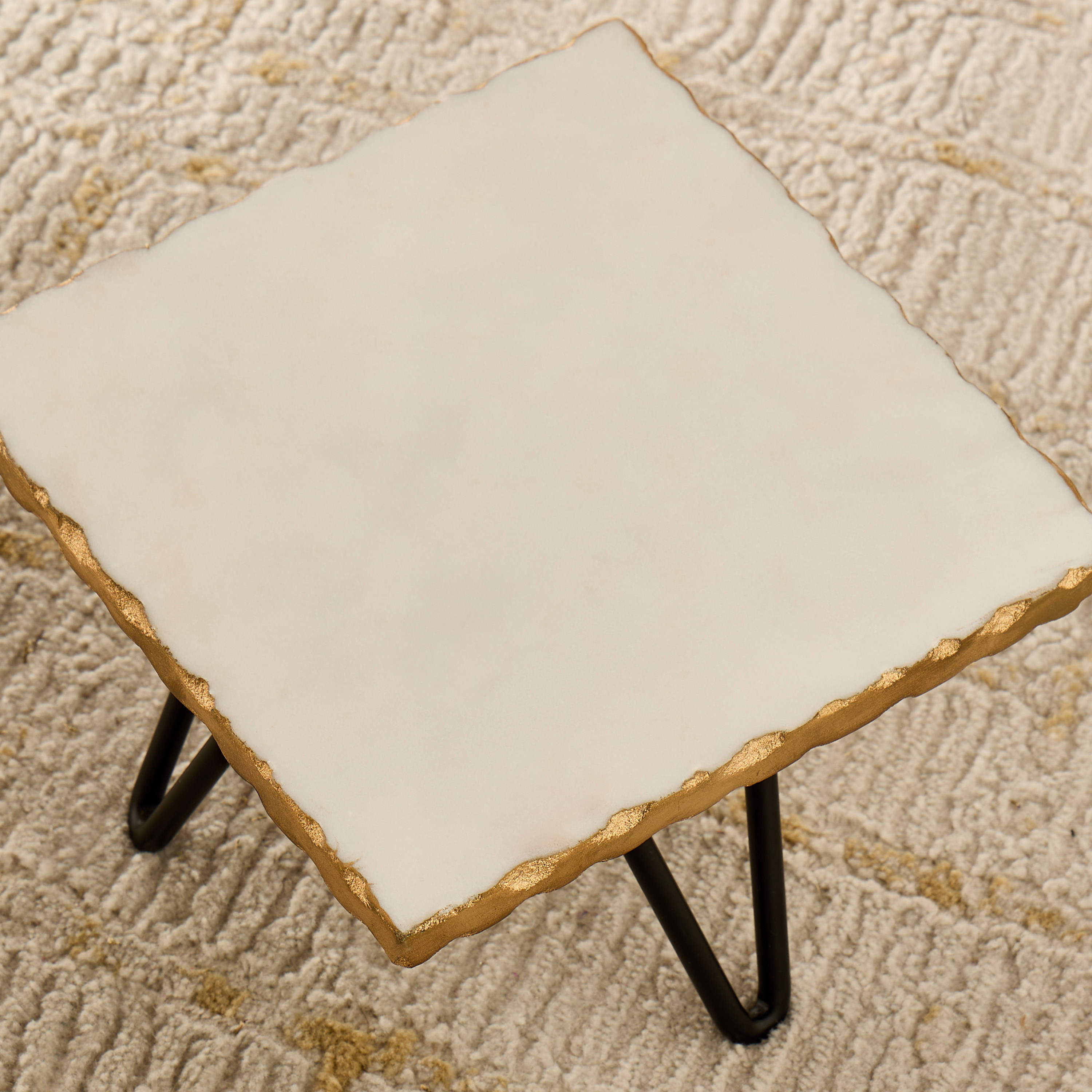 Foil Detail Marble Plant Stand - 20x27 cms-household-gardenandoutdoor-trellisandstands-plantstands-image-4