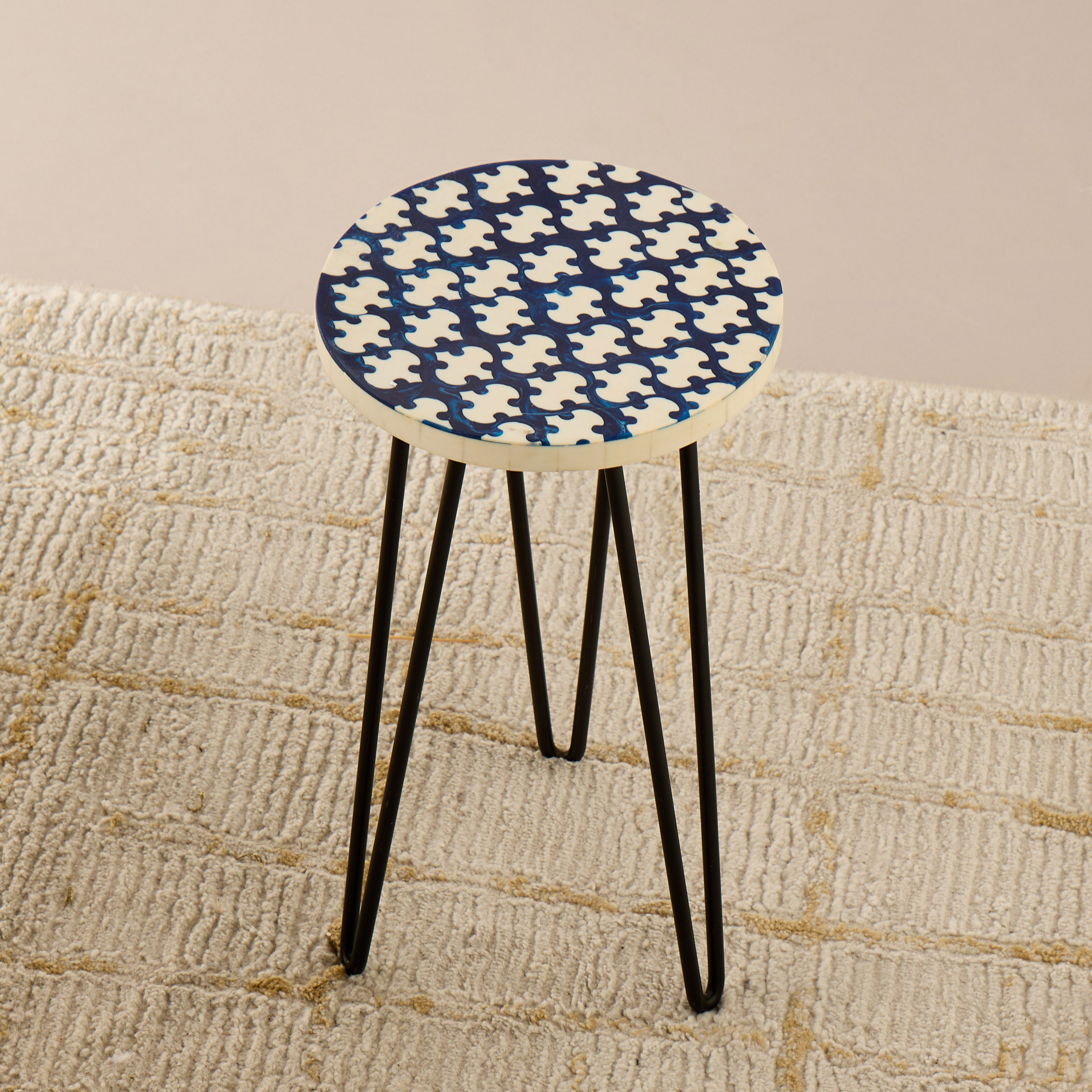 Patterned Resin Top Plant Stand - 20x10 cms-household-gardenandoutdoor-trellisandstands-plantstands-image-3