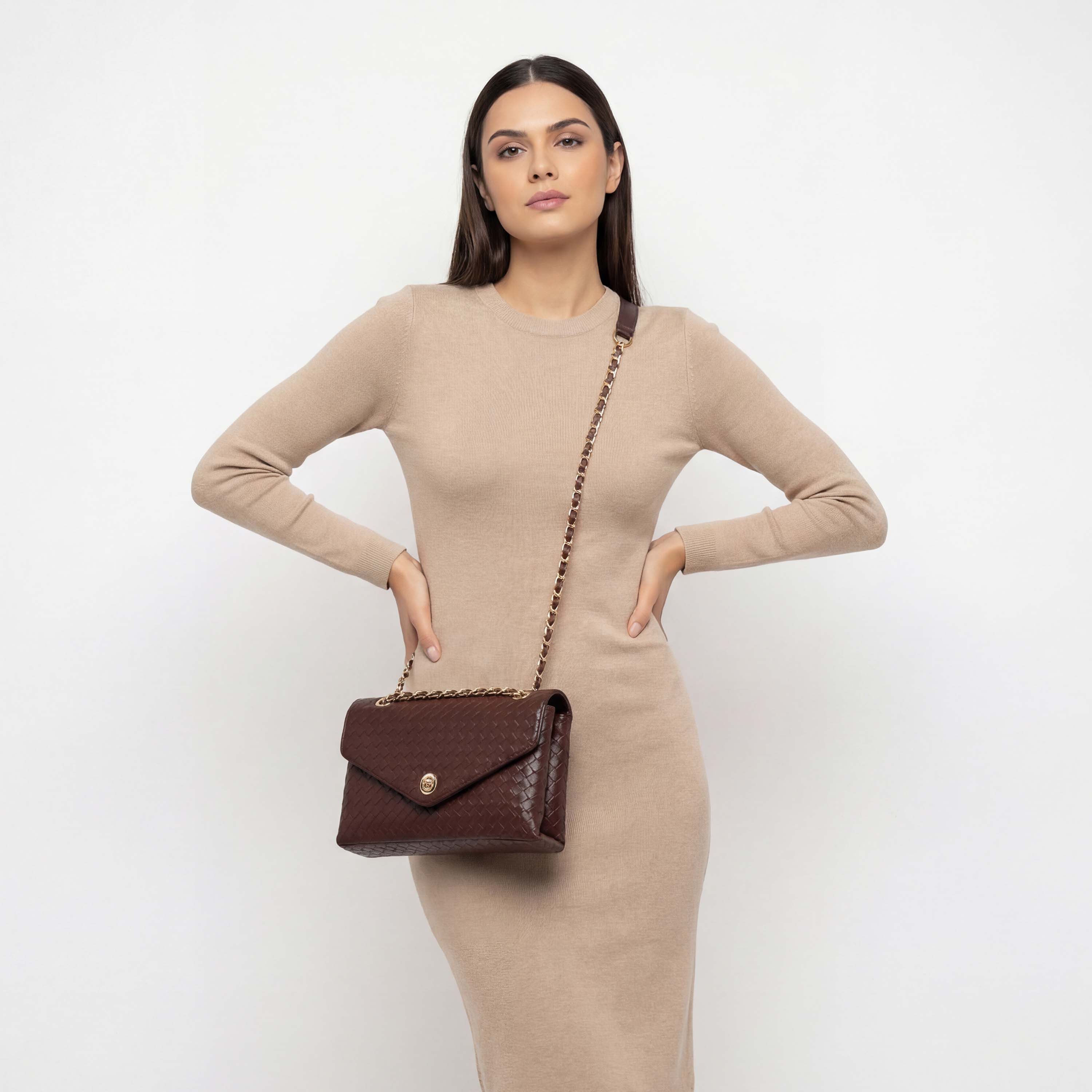 Le Confort Weave Textured Crossbody Bag with Chain Strap-women-bagsandwallets-handbags-image-3