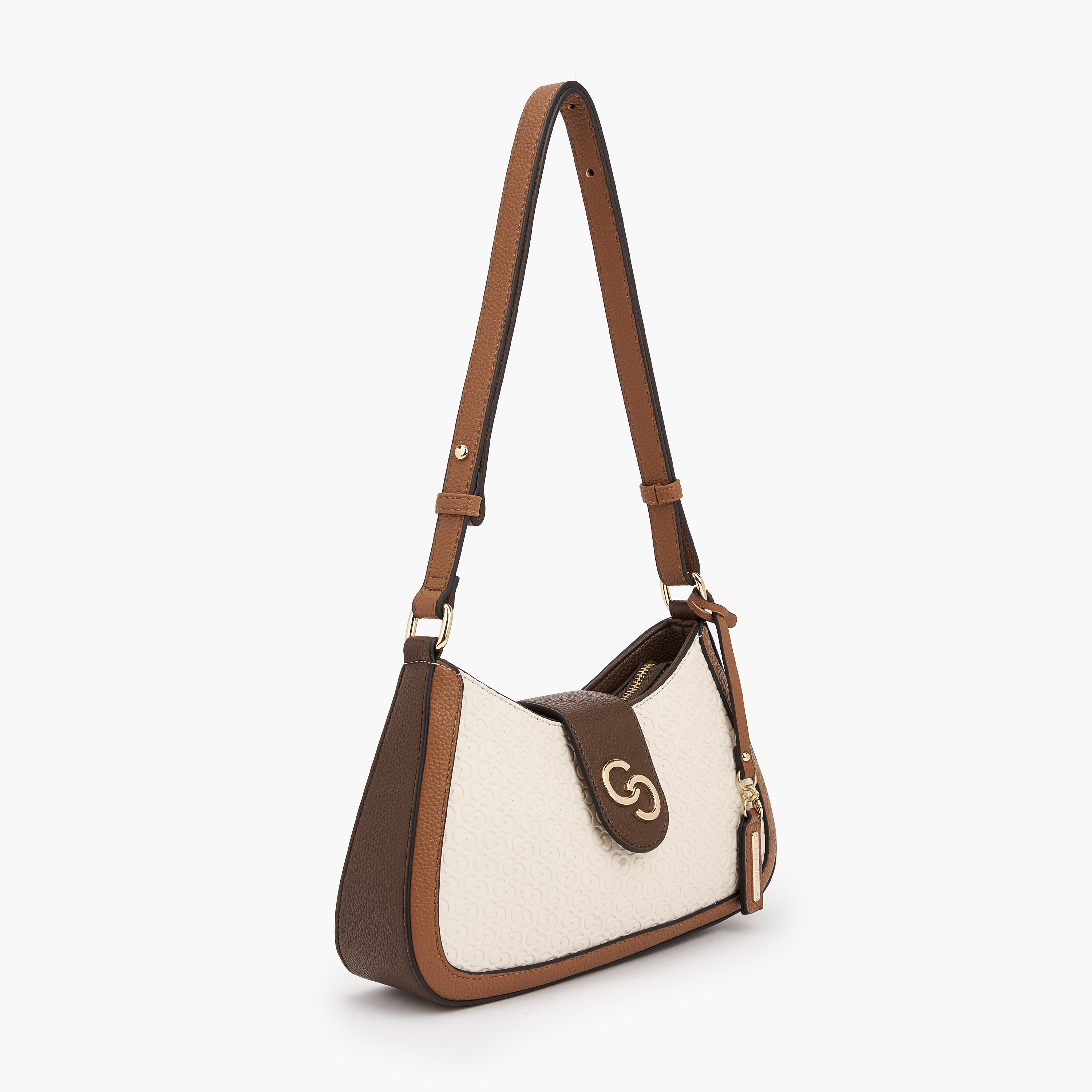 شنطة كروس بودي بنقوش مونوجرام وحزام قابل للتعديل من سيليست-women-bagsandwallets-handbags-image-4