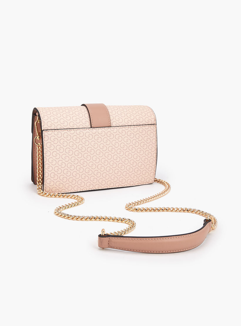 شنطة كروس بودي بحزام سلسلة وطبعات مونوجرام من سيليست-women-bagsandwallets-handbags-image-6