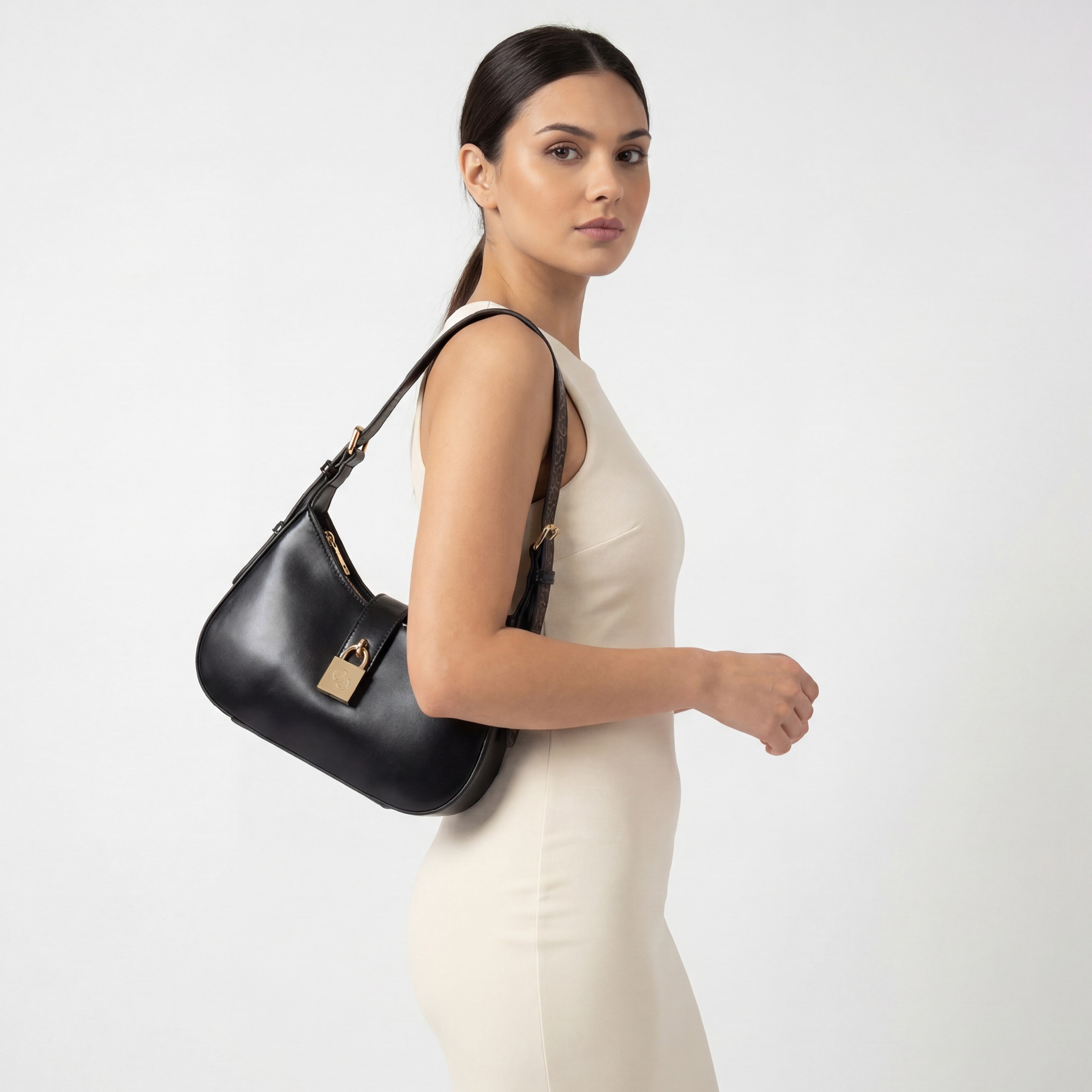شنطة كتف سادة بمقبض قابل للتعديل من سيليست-women-bagsandwallets-handbags-image-2