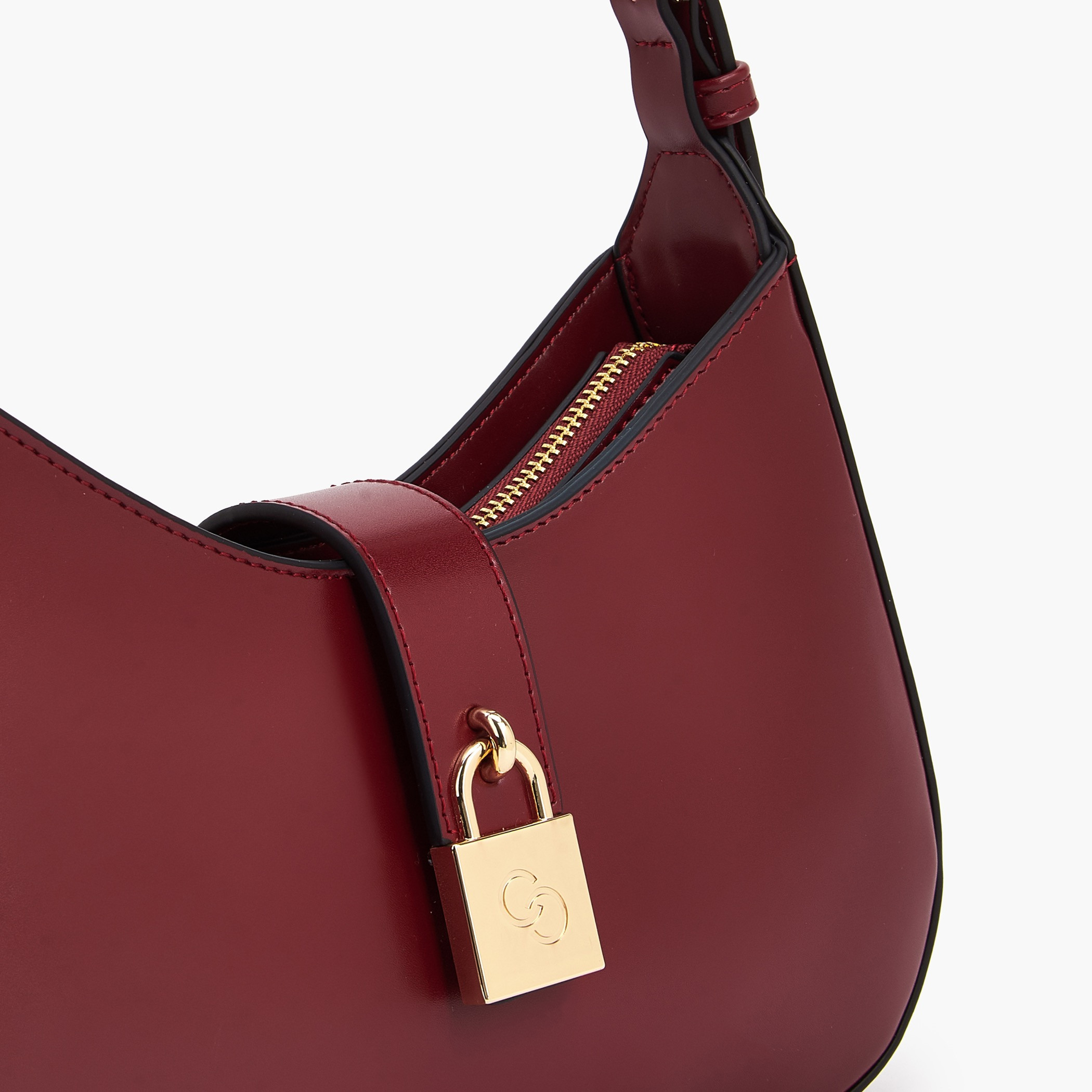 شنطة كتف سادة بمقبض قابل للتعديل من سيليست-women-bagsandwallets-handbags-image-5