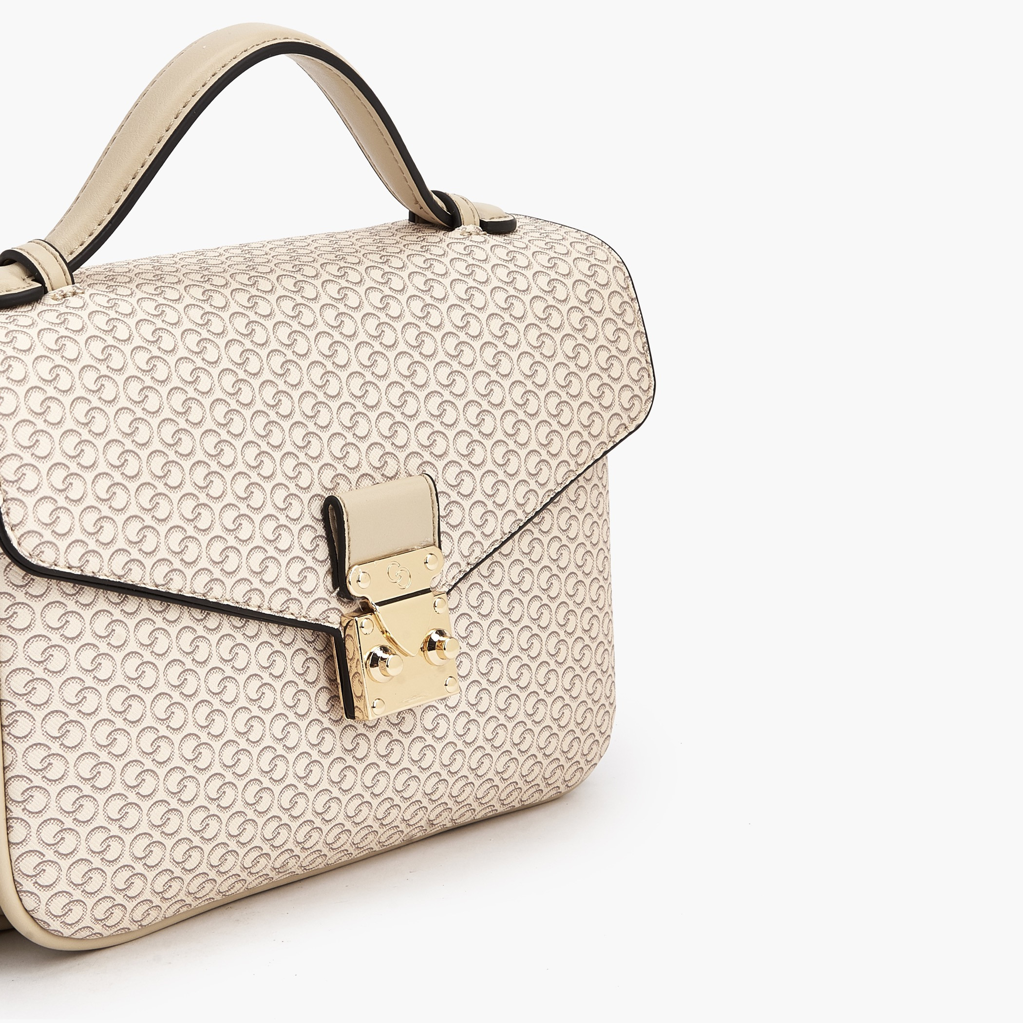 شنطة ساتشل بطبعات مونوجرام مع زر إغلاق من سيليست-women-bagsandwallets-handbags-image-4
