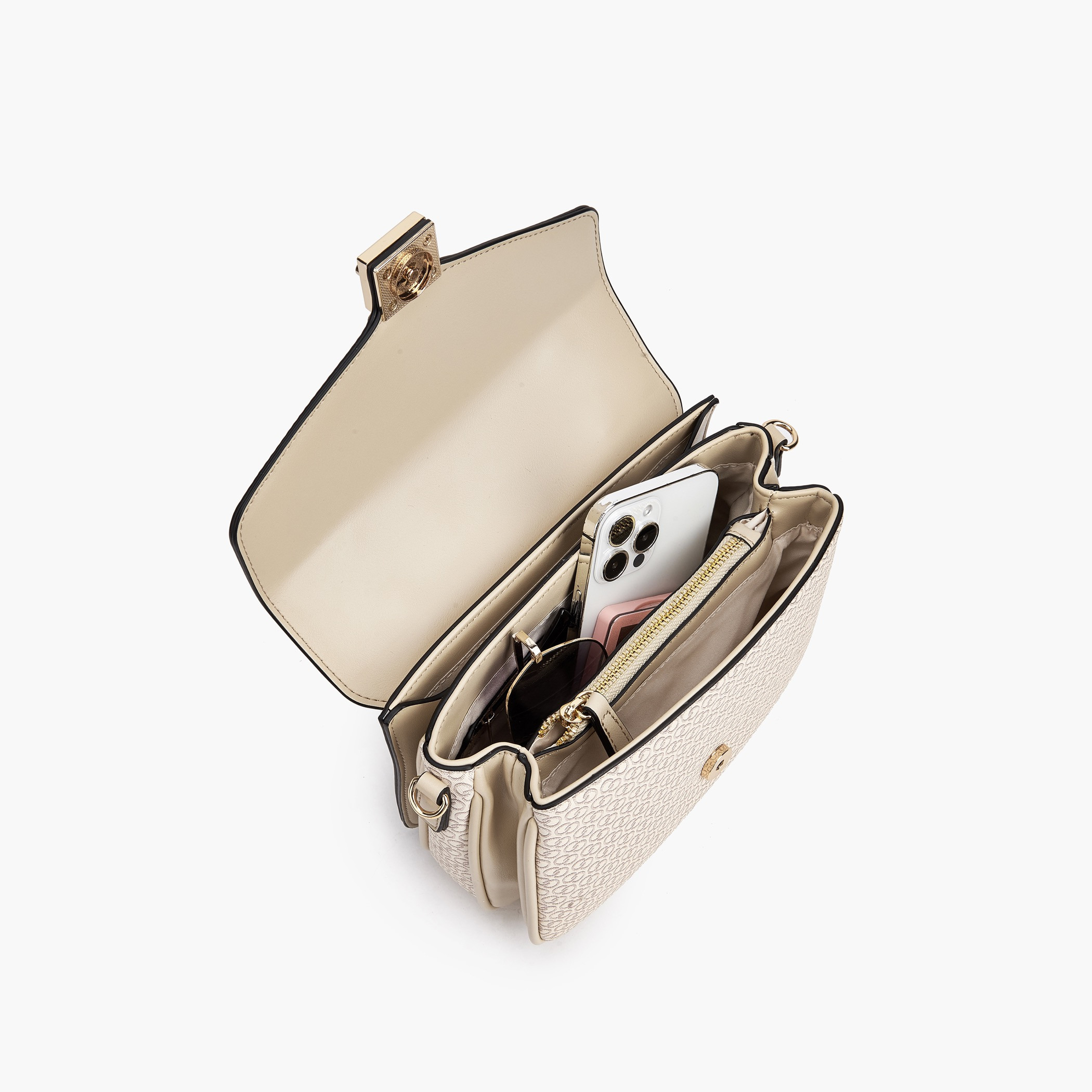 شنطة ساتشل بطبعات مونوجرام مع زر إغلاق من سيليست-women-bagsandwallets-handbags-image-7