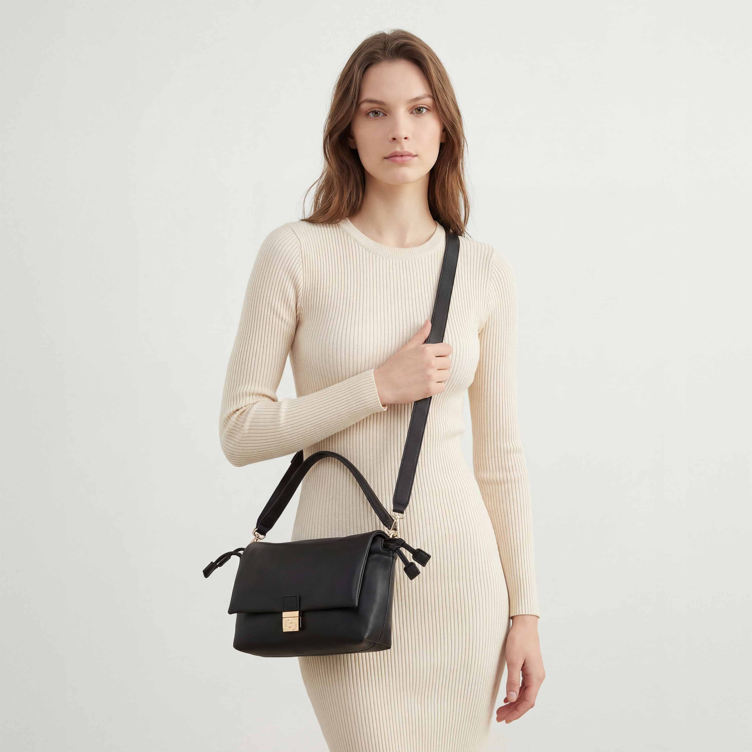 شنطة كروس بودي سادة بحزام قابل للفصل من سيليست-women-bagsandwallets-handbags-image-2