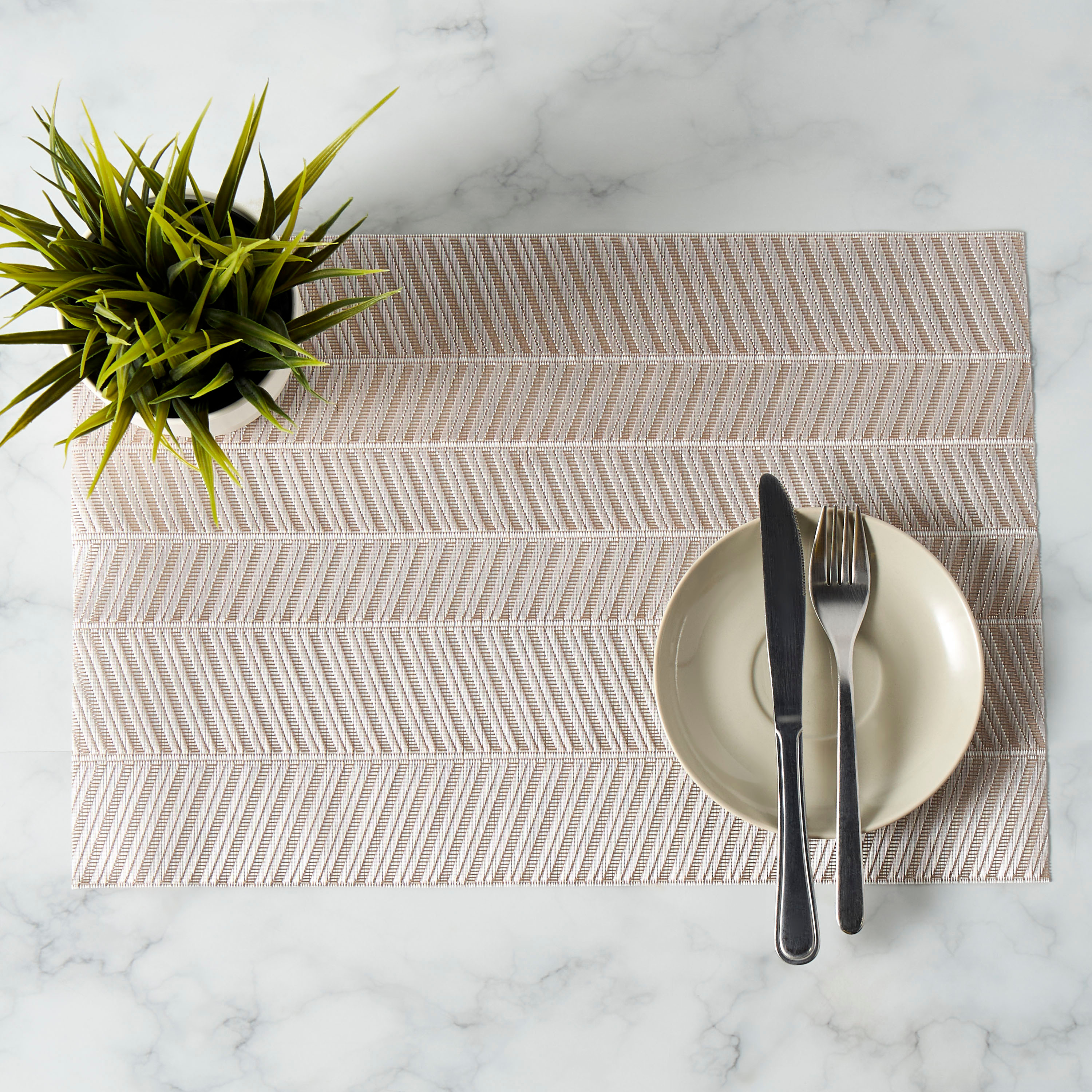 Textured 4-Piece Placemat Set - 30x45 cms-household-dining-tablelinen-placemats-image-2