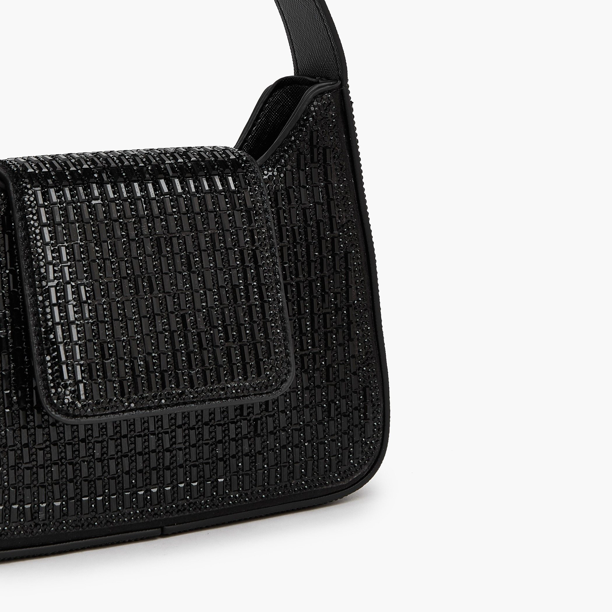شنطة كروس بودي مزيّنة بحزام سلسلة من سيليست-women-bagsandwallets-handbags-image-5