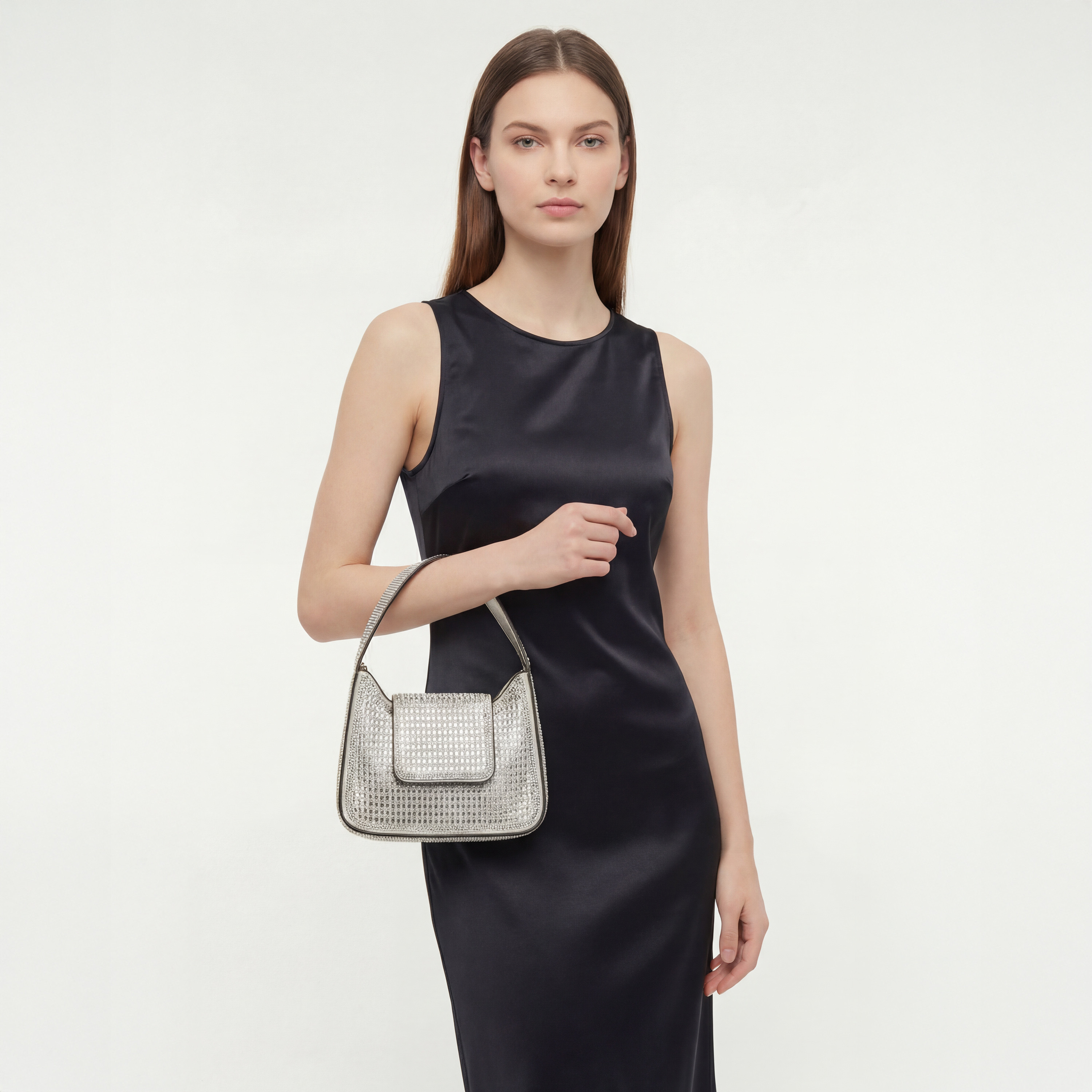 شنطة كروس بودي مزيّنة بحزام سلسلة من سيليست-women-bagsandwallets-handbags-image-2