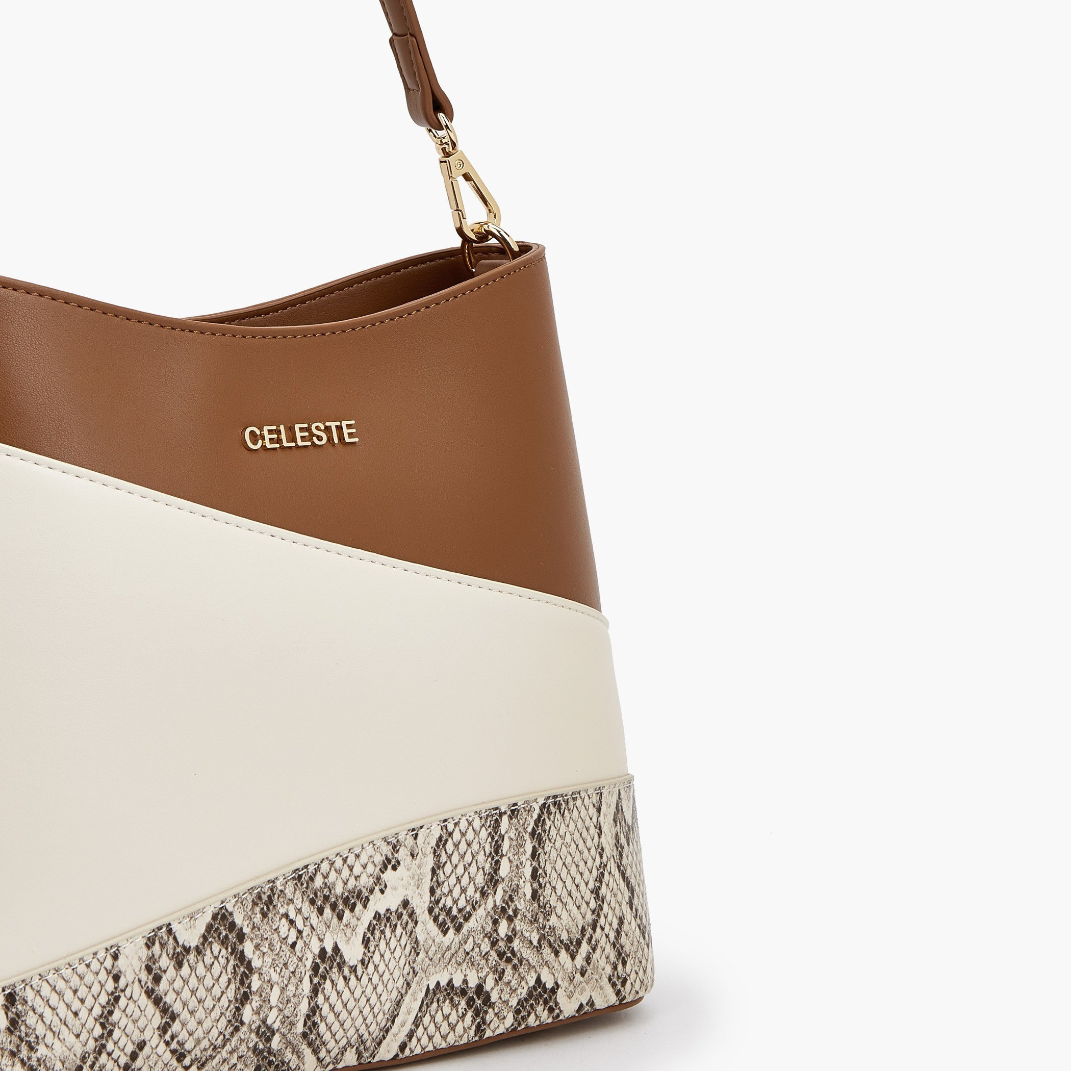 شنطة كتف بحزام قابل للتعديل من سيليست-women-bagsandwallets-handbags-image-4