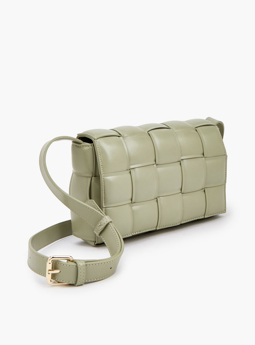شنطة كروسبودي مبطنة بحزام قابل للتعديل من سيليست-women-bagsandwallets-handbags-image-4