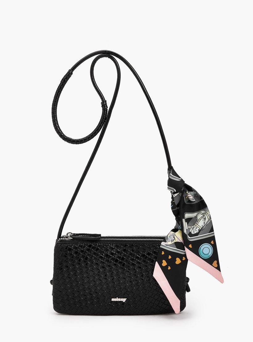 شنطة كروس بودي بارزة الملمس بحزام من ميسي-women-bagsandwallets-handbags-image-1