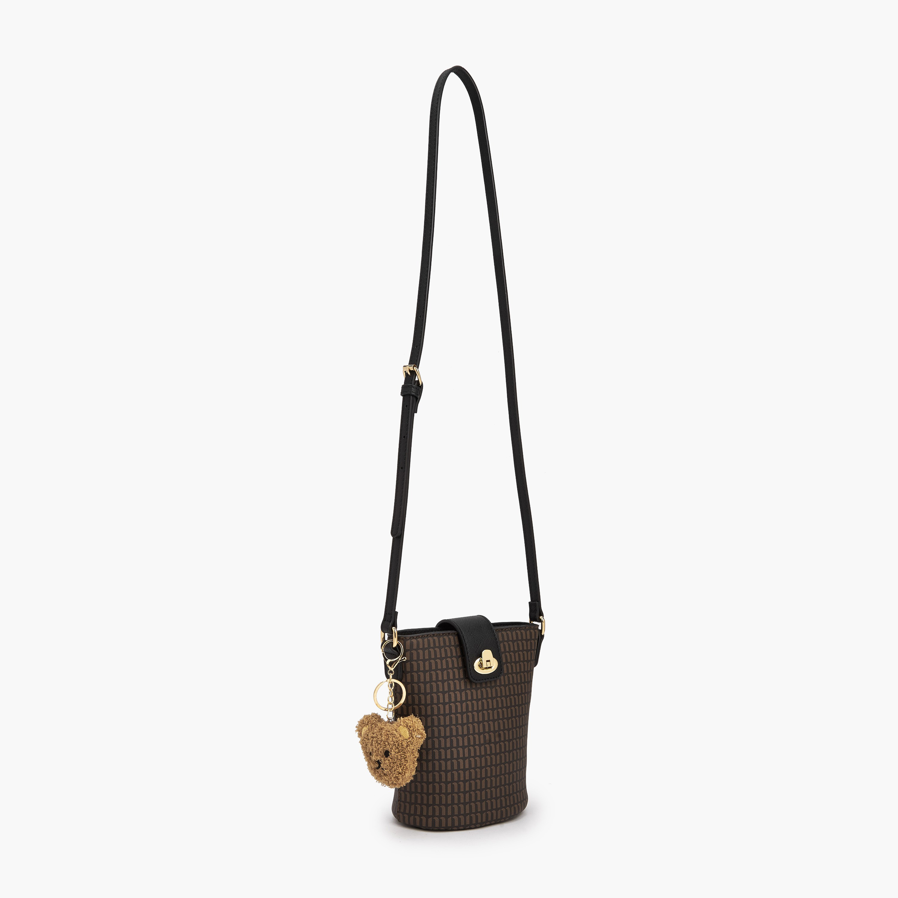 شنطة كروس بودي بطية إغلاق وطبعات مونوجرام من ميسي-women-bagsandwallets-handbags-image-2