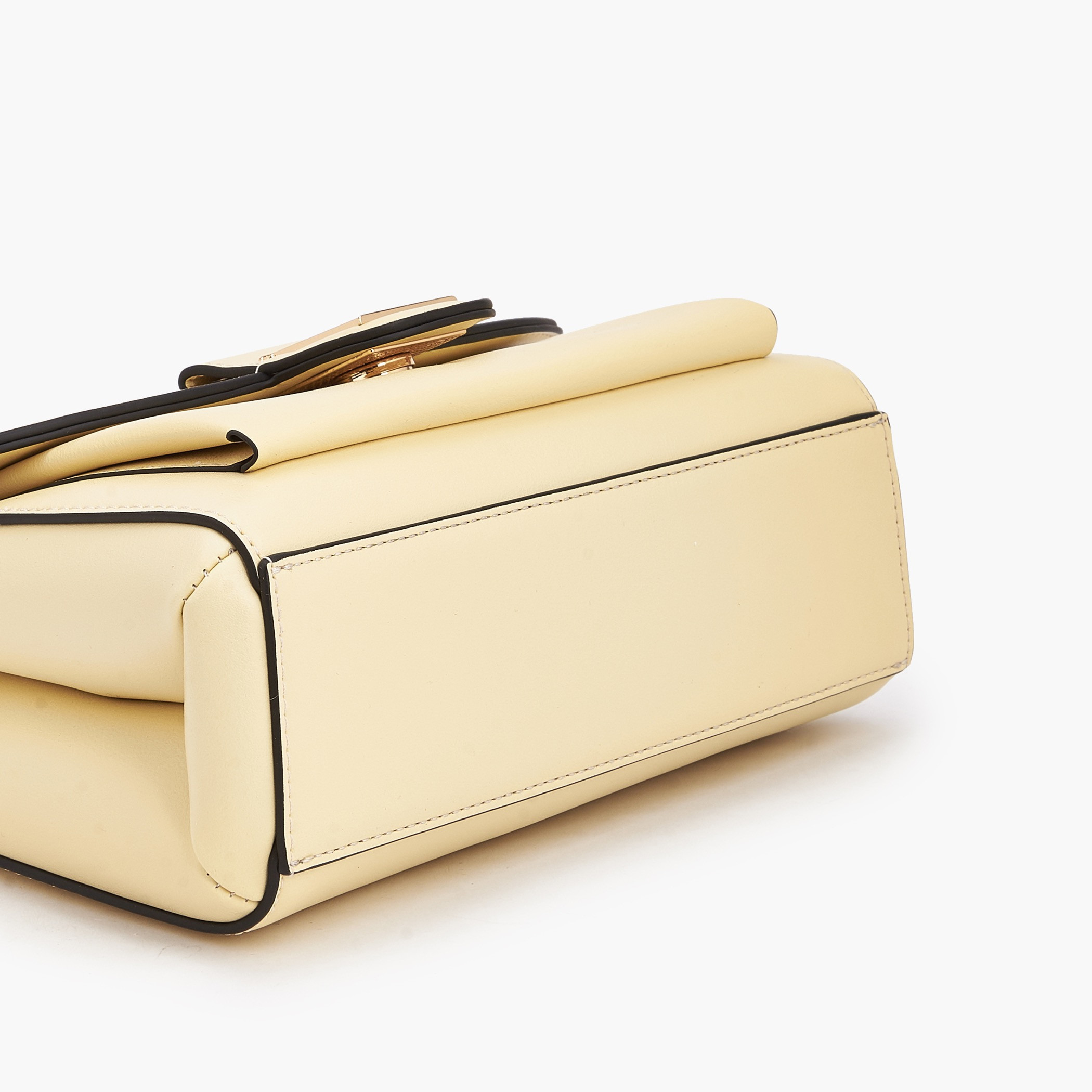 شنطة ساتشيل بارزة الملمس بقص ليزر وحزام قابل للفصل من إيل-women-bagsandwallets-handbags-image-6