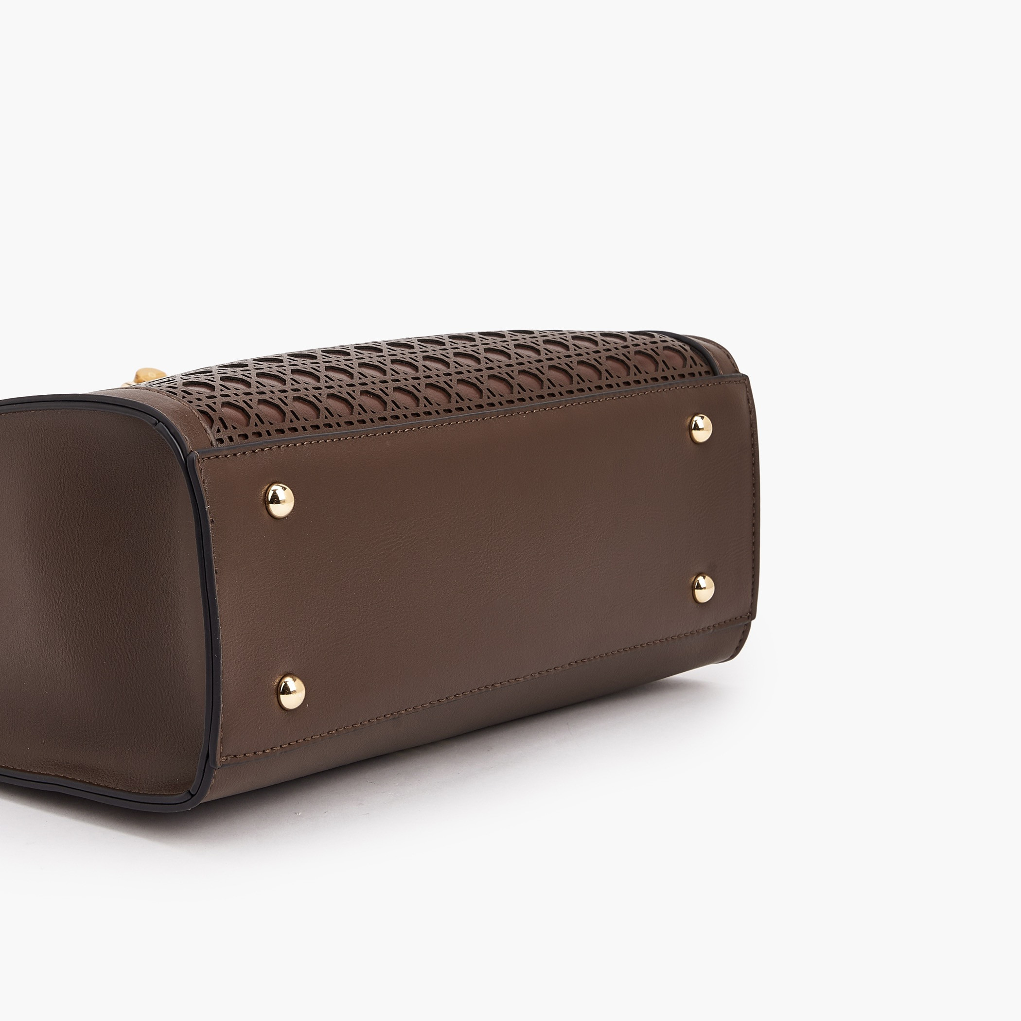 شنطة توتي مثقبة بمقابض مزدوجة من إيل-women-bagsandwallets-handbags-image-7