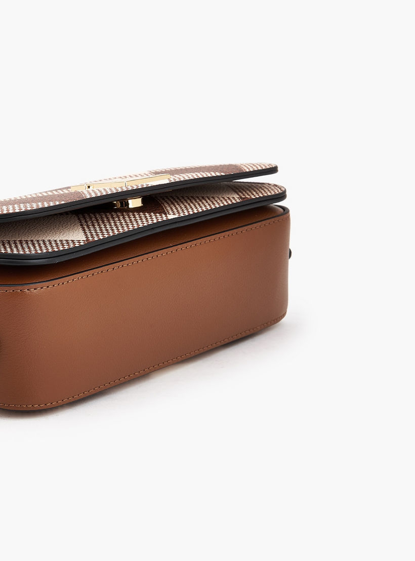 شنطة كتف كاروهات بطية إغلاق من إيل-women-bagsandwallets-handbags-image-7