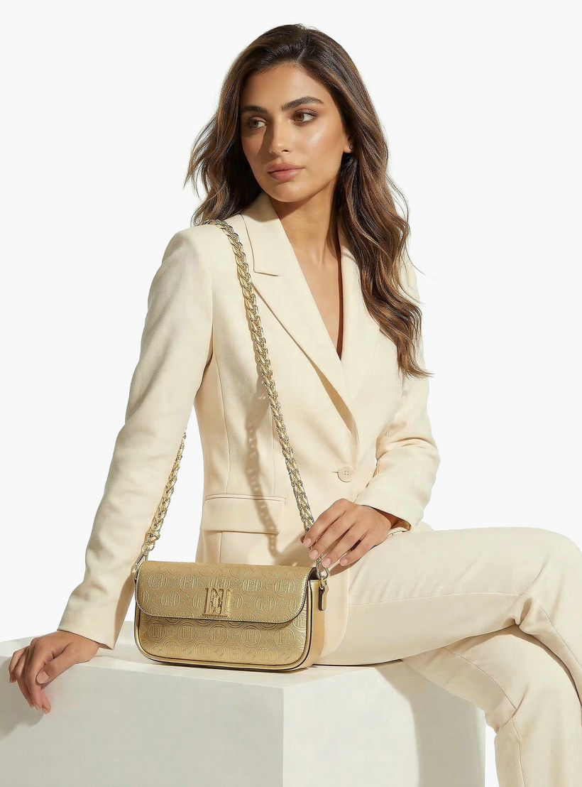 شنطة كروس بودي بحزام سلسلة ونقوش مونوجرام من إيل-women-bagsandwallets-handbags-image-2