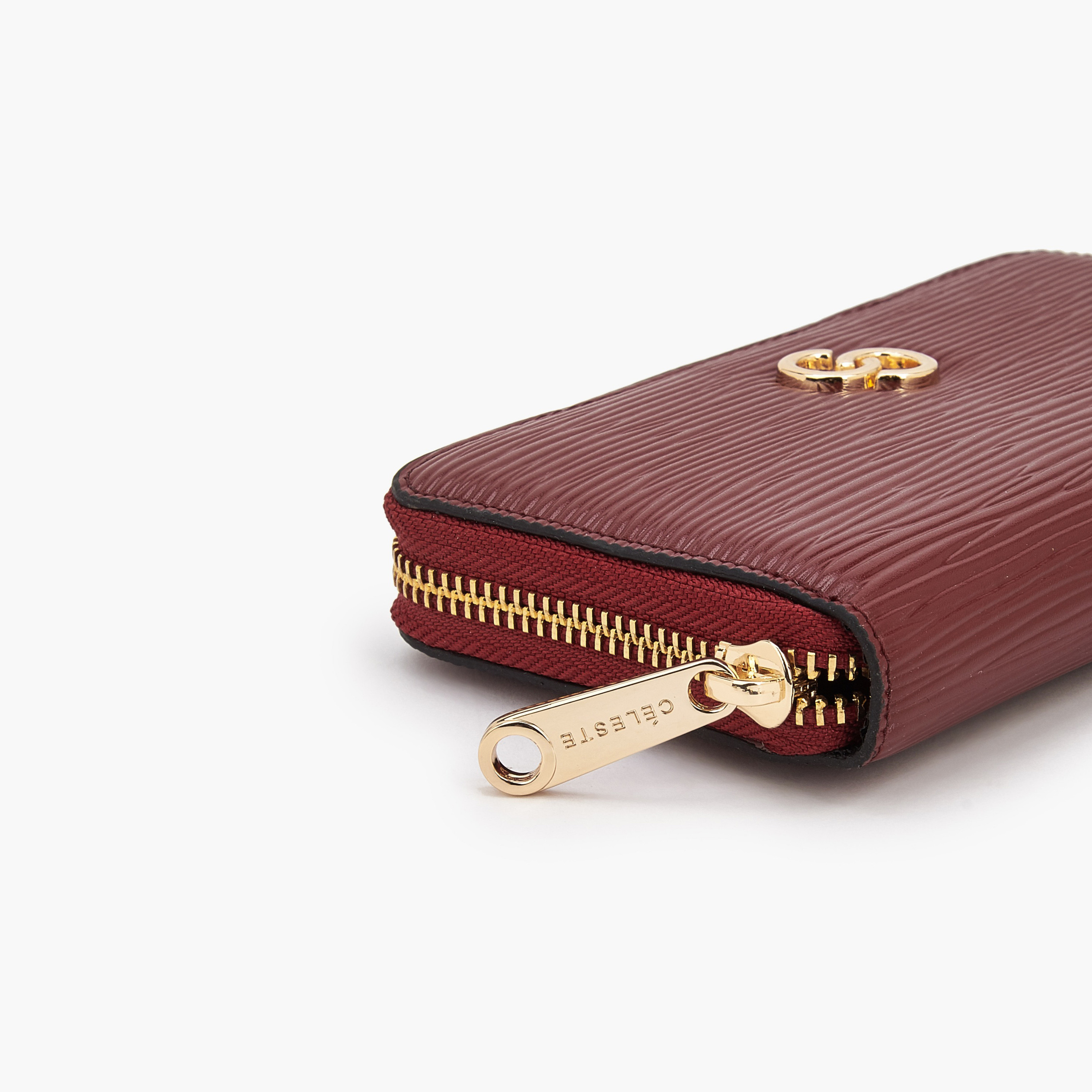 محفظة بارزة الملمس بسحاب من سيليست-women-bagsandwallets-wallets-image-3