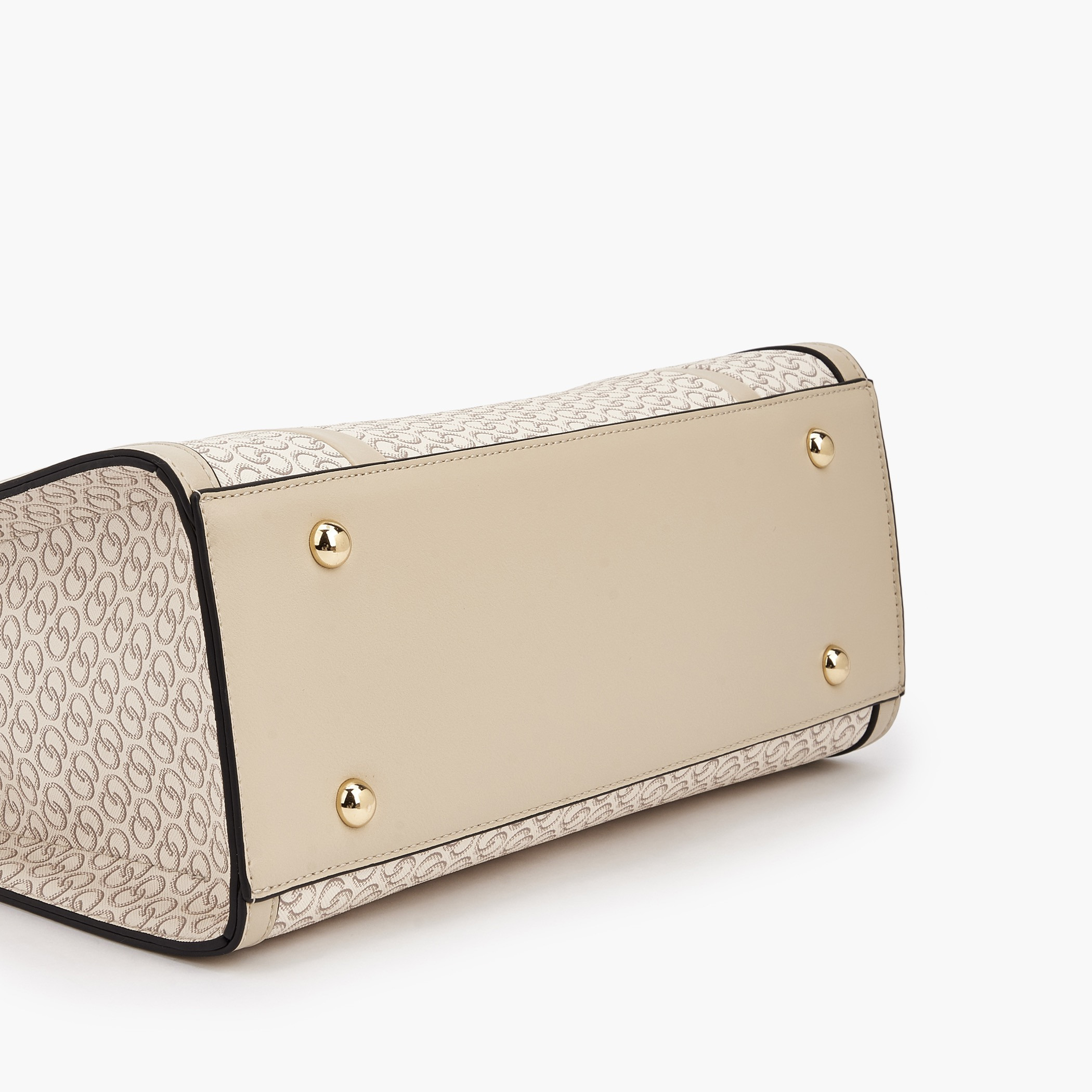 شنطة توتي بطبعات مونوجرام مع حزام قابل للتعديل من سيليست-women-bagsandwallets-handbags-image-7